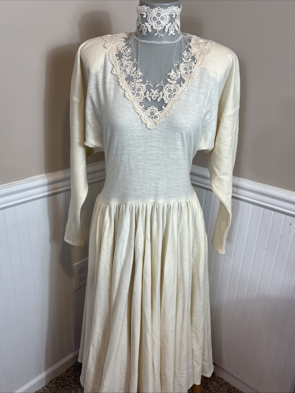 Vintage 80s Bonnie Strauss Dress 100 % Wool Size 8 Lace Sheer Victorian Rare USA