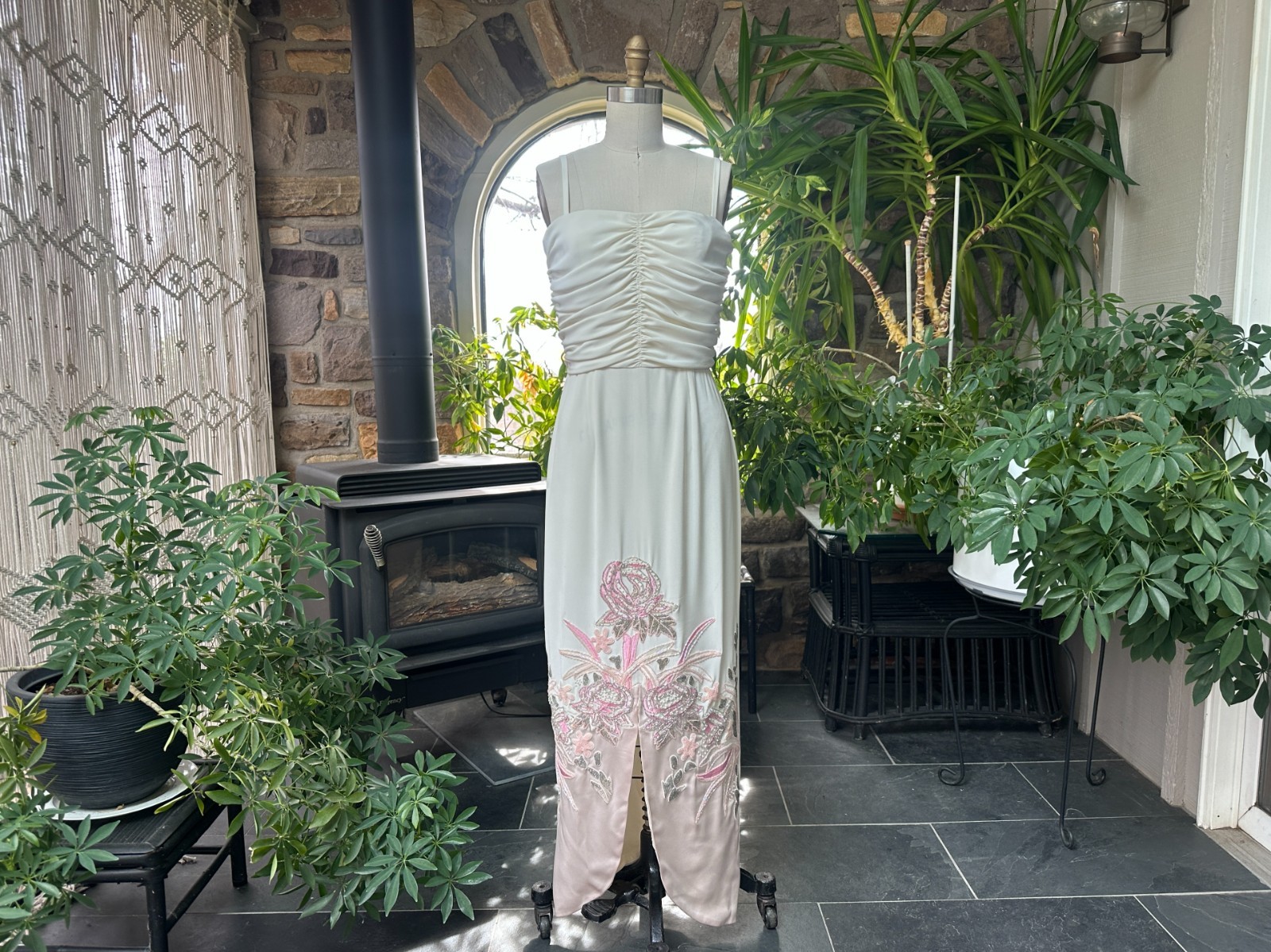 Vintage 1980s Ivory and Pink Beaded Formal Dress Rina di Montella