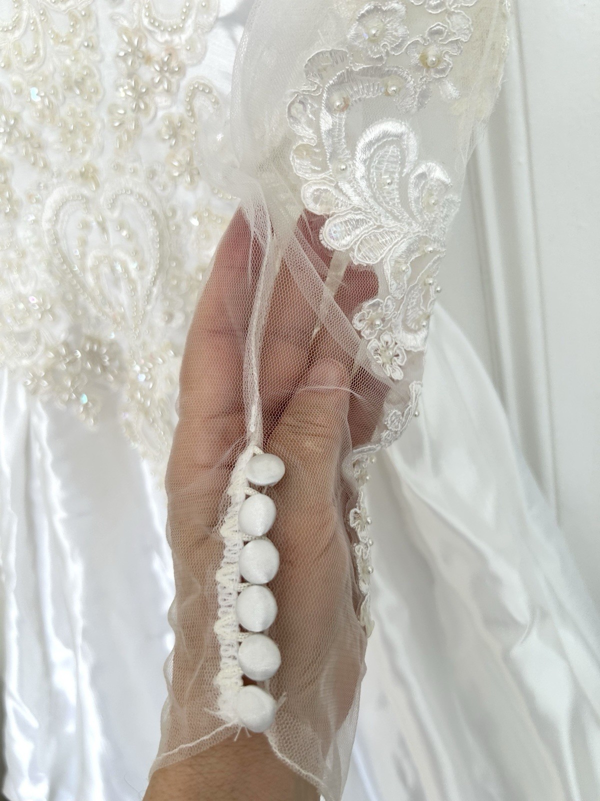 Vintage 1980s White Satin Beaded Wedding Gown & Floral Veil Crown Set Size s