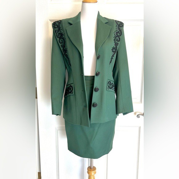 vintage BONPOINT green 100% wool suit black trim France whimsical luxury preppy