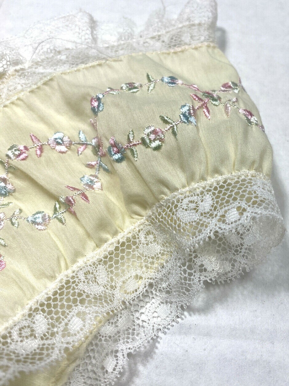 Vintage 1940s 1950s Barbizon Mimi Yellow Night Gown Flowers Medium Rare Womens