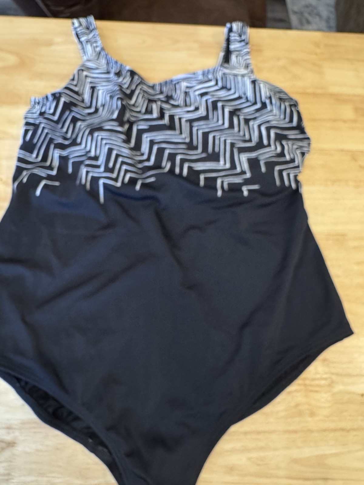Vintage Delta Burke One Piece Swimsuit 22W Black Built In Bra
