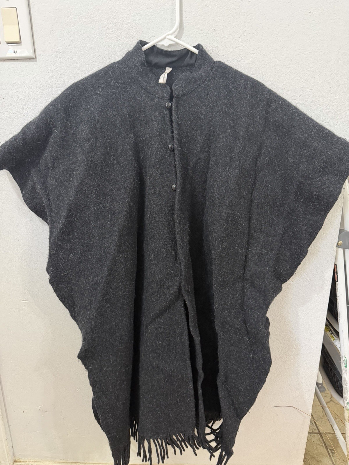 Vintage Molina 100% Wool Fringe Cape Poncho Shawl Gray Made In Mexico