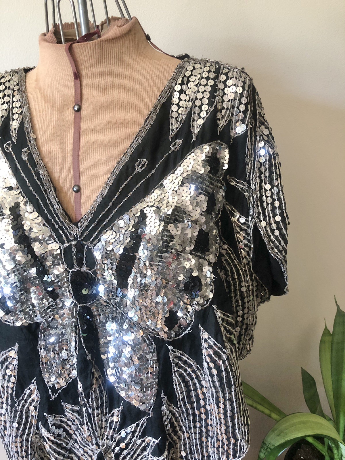 Vintage 1970’s-1980’s Silver And Black Sequin Butterfly Pullover Poncho Capelet