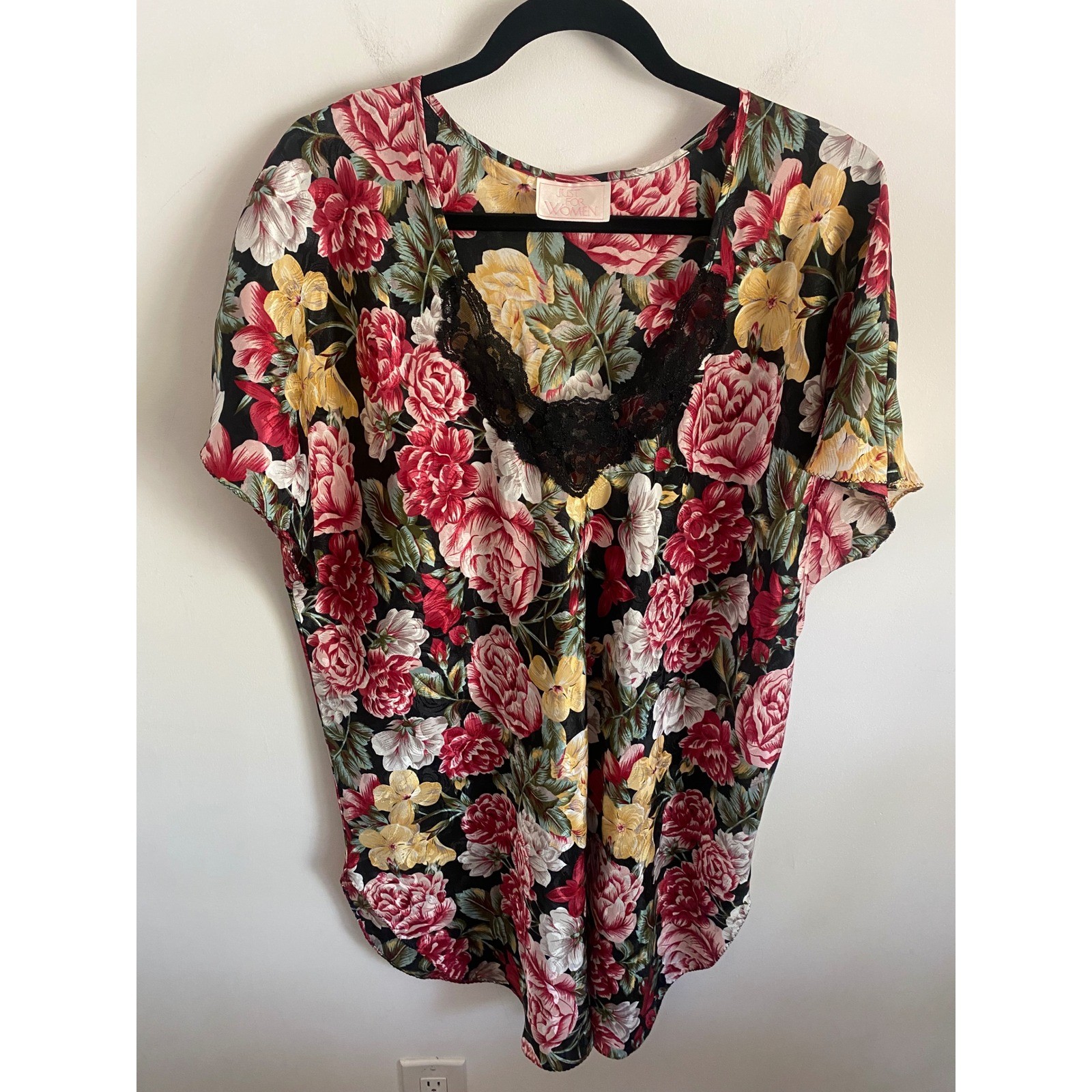 Just For Women Vintage Floral Lace Trim Nightgown Top Black Red XL Made in USA