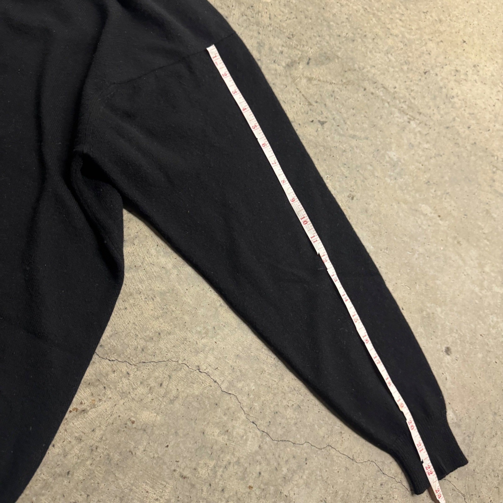 Lauren Alexandra VTG Cashmere V Neck Sweater S/M Retro Old Money Minimalist