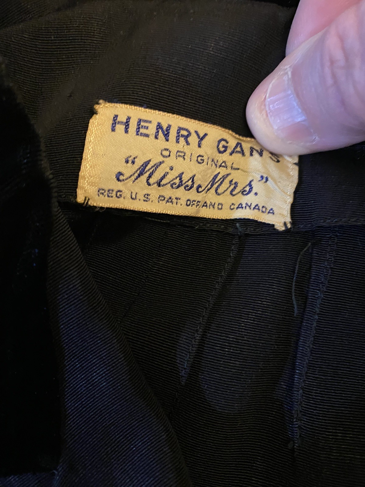 HENRY GANS VINTAGE BLACK Suit Coat 1930’ Or 1940’s. Velvet Like Collar