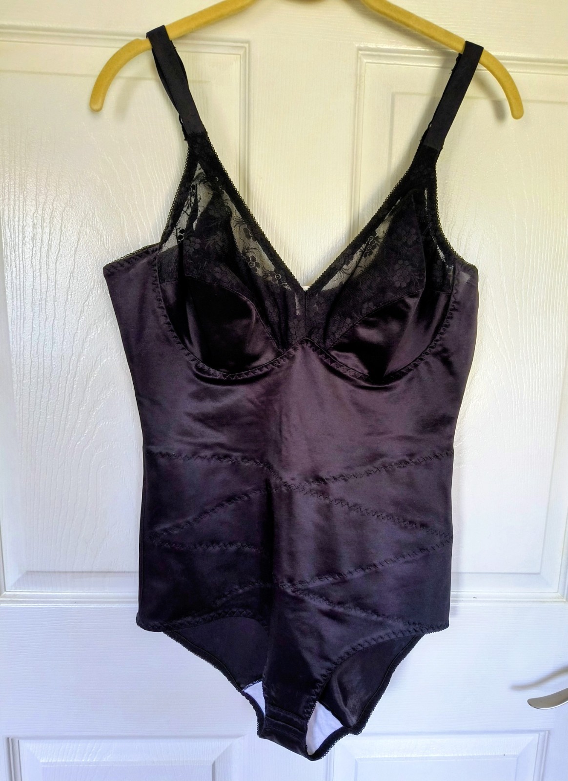 Vintage Youthful Creations Black Bodysuit Shapewear WO’s Sz 40 B-C-D Made in USA