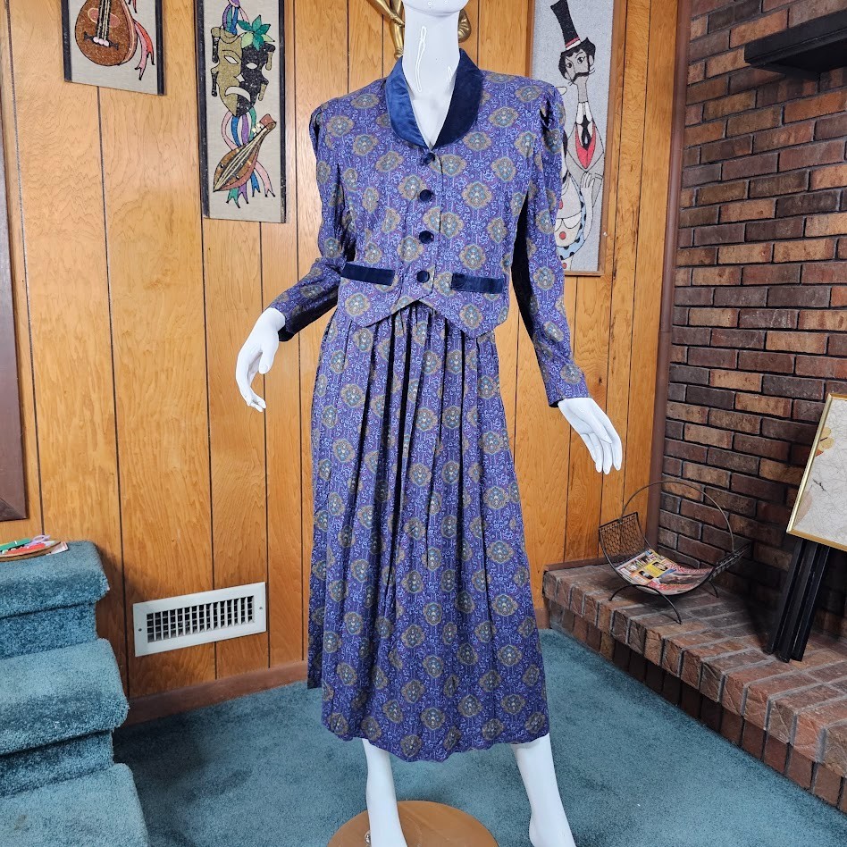 Vtg 90s Velvet Ornate Paisley British Preppy Rayon Midi Riding Vest Dress S/M