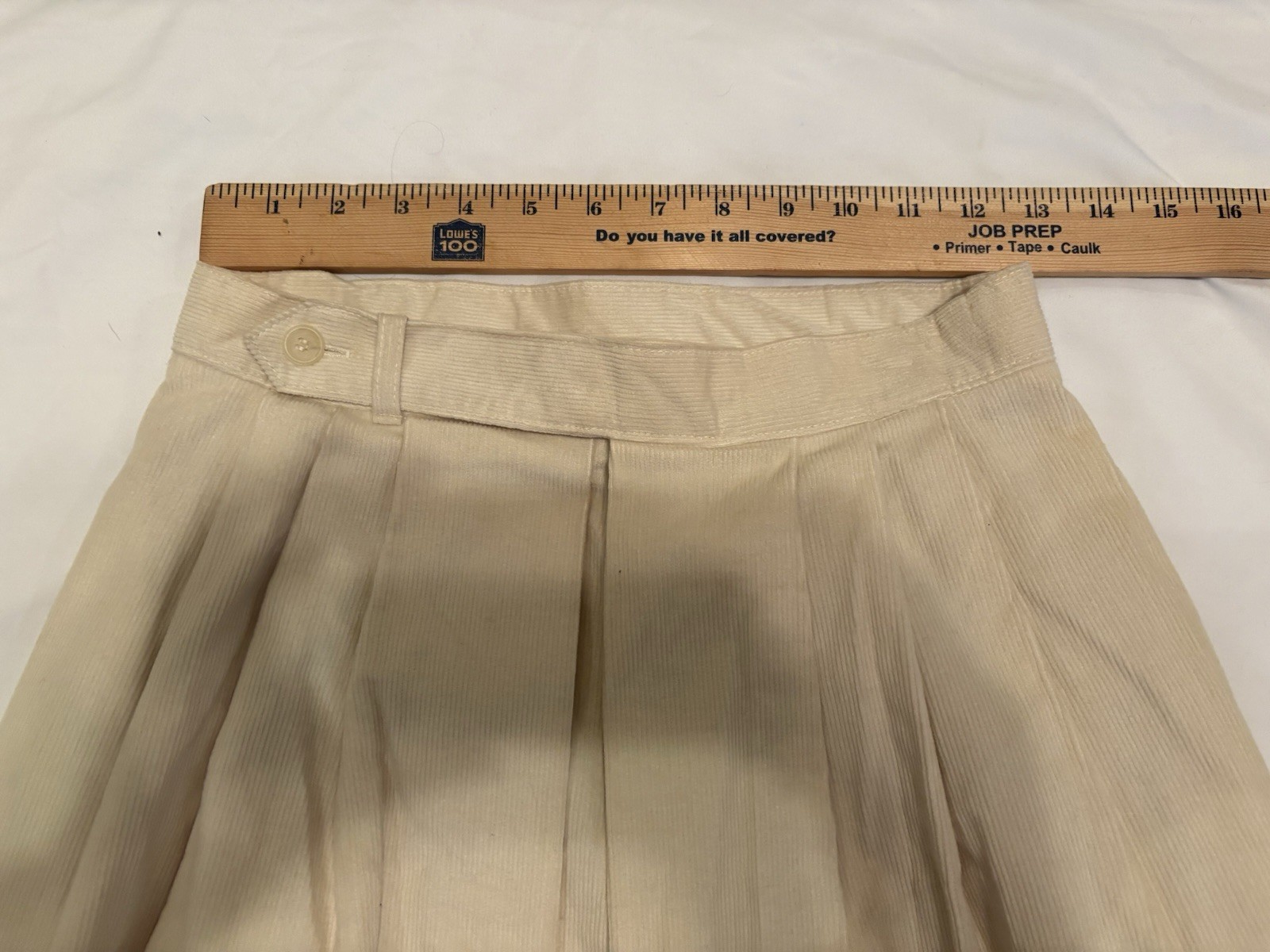 Vintage Russ Togs Ivory Corduroy Pleated Midi Skirt USA ILGWU Womens 34
