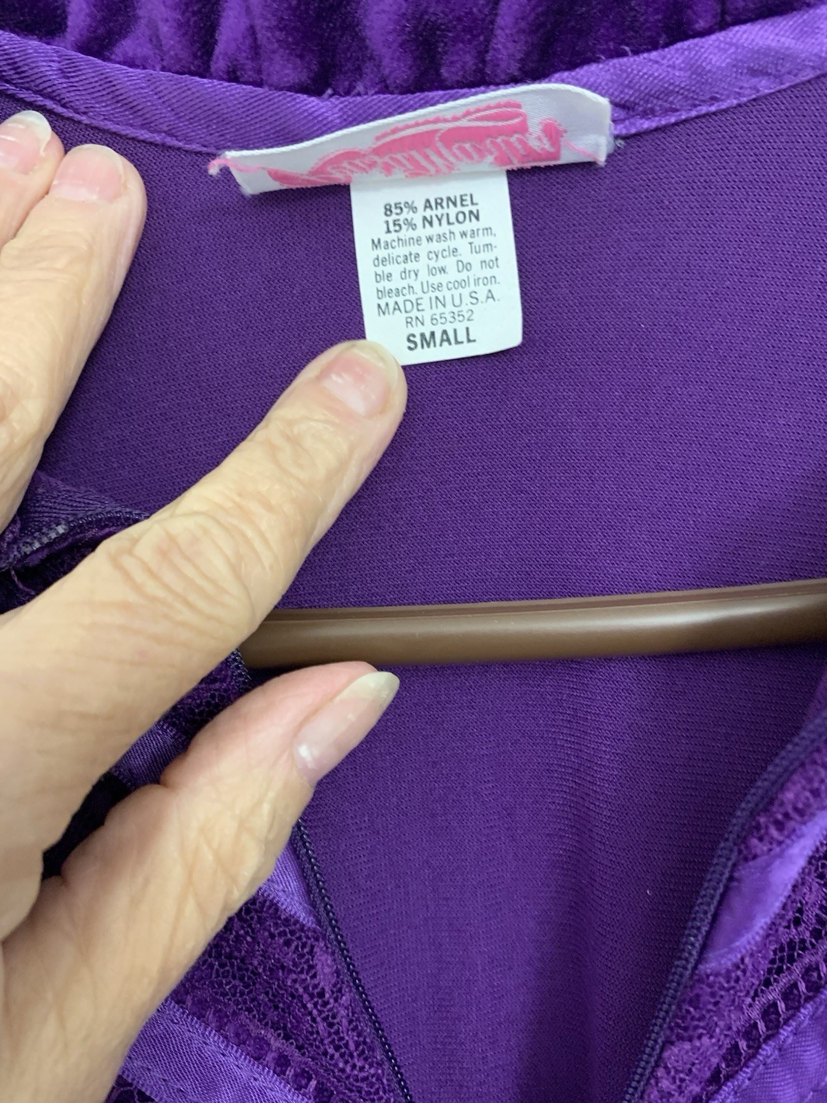 Vintage Reasa Martin USA Purple Crushed Velour Robe Please Read Description