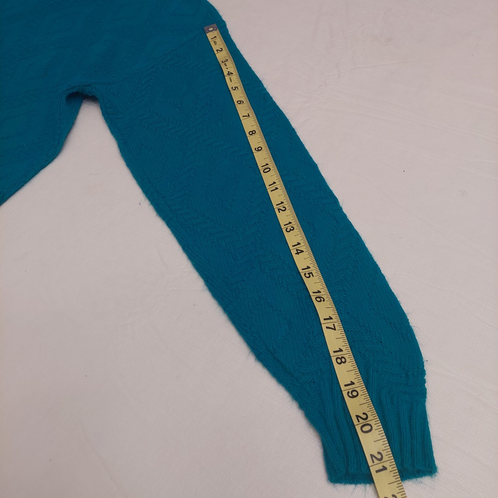 Adele Knitwear Vintage 80’s Teal Diamond Textured Knit Crewneck Sweater Size L
