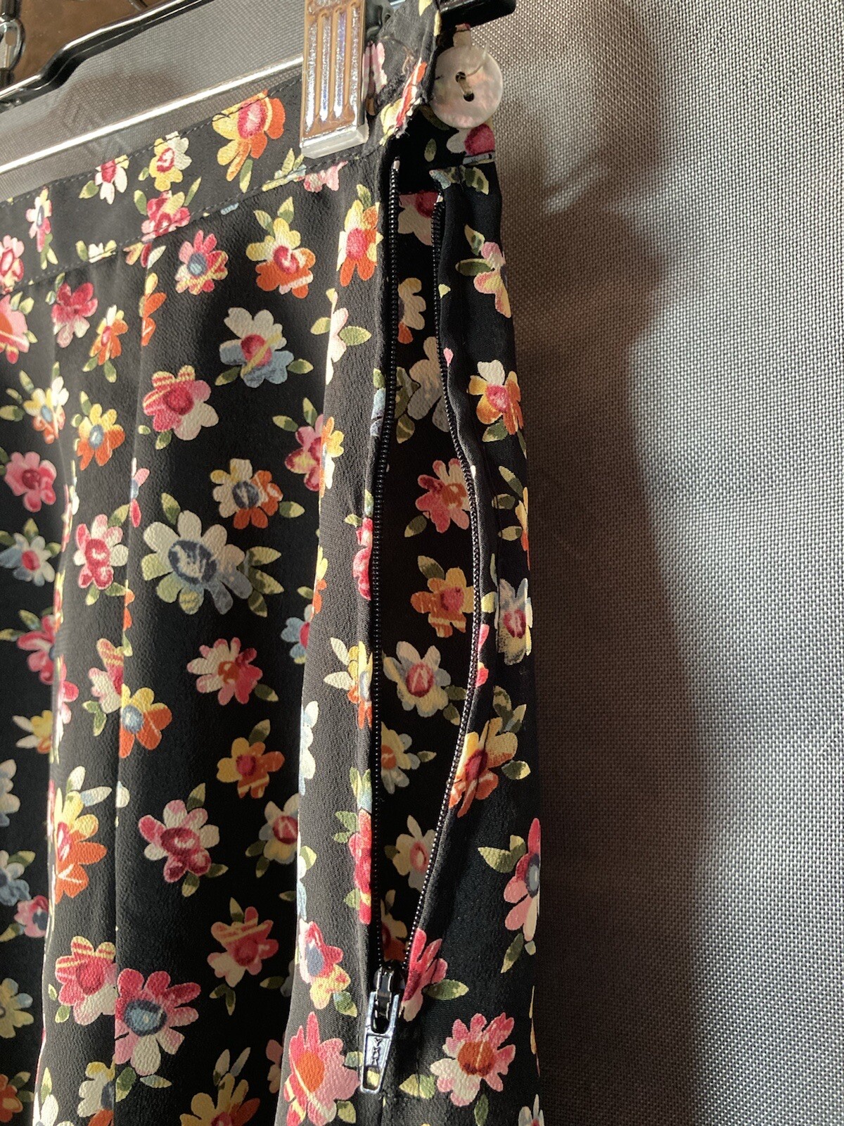 Vintage Y2K Floral A Line Skirt STAR CCC City Clothing Co.