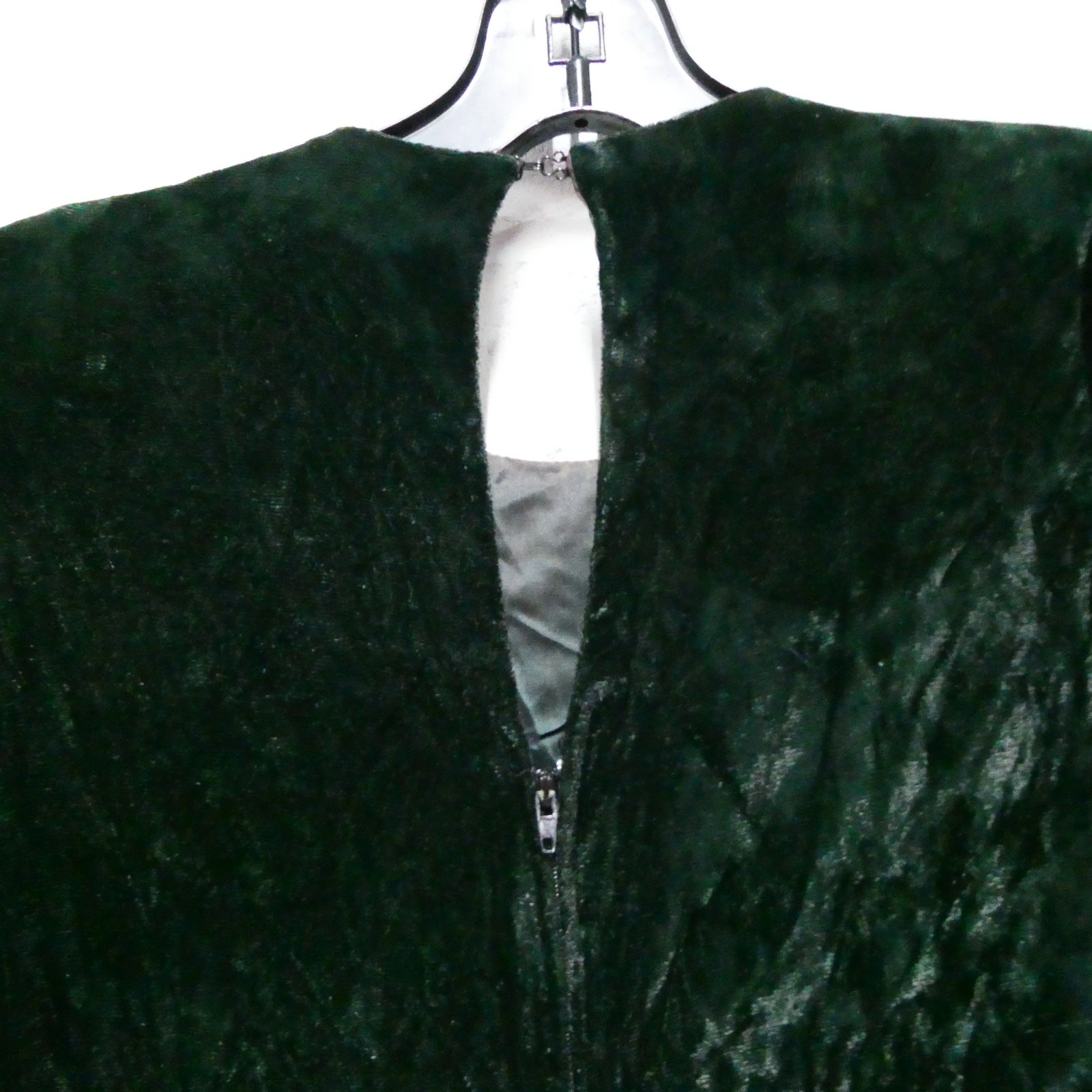 Vintage Nancy Bracoloni For Nilani Nites Crushed Velvet Green Evening Gown Dress