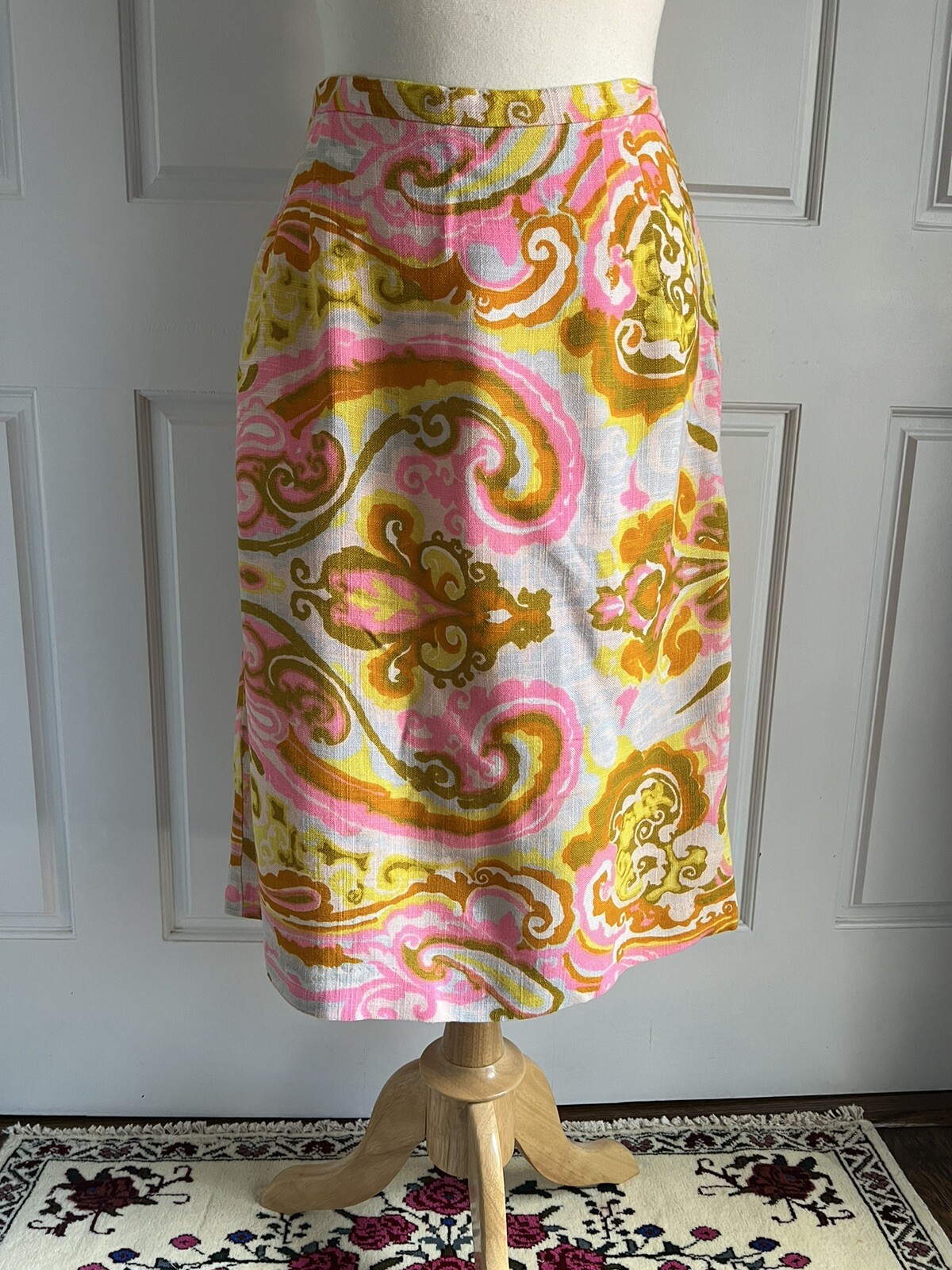 Vintage 1960s Baroness Bold Vibrant Colorful Pencil Skirt Yellow Pink Linen L