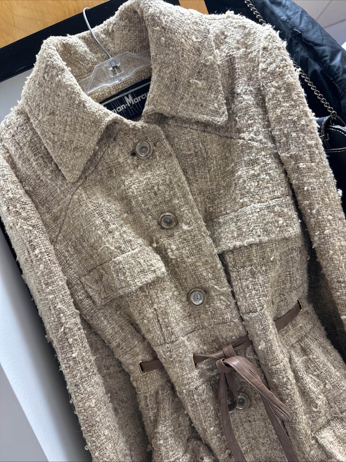 VINTAGE NEIMAN-MARCUS PIETRO Womens Suit Cream Brown Silk Wool Leather With Belt