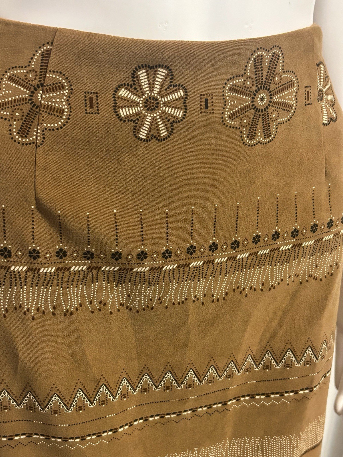 Rare Vintage Ilyza Sz 8 Floral & Aztec Tribal Brown Skirt Boho Gypsy Y2K Retro