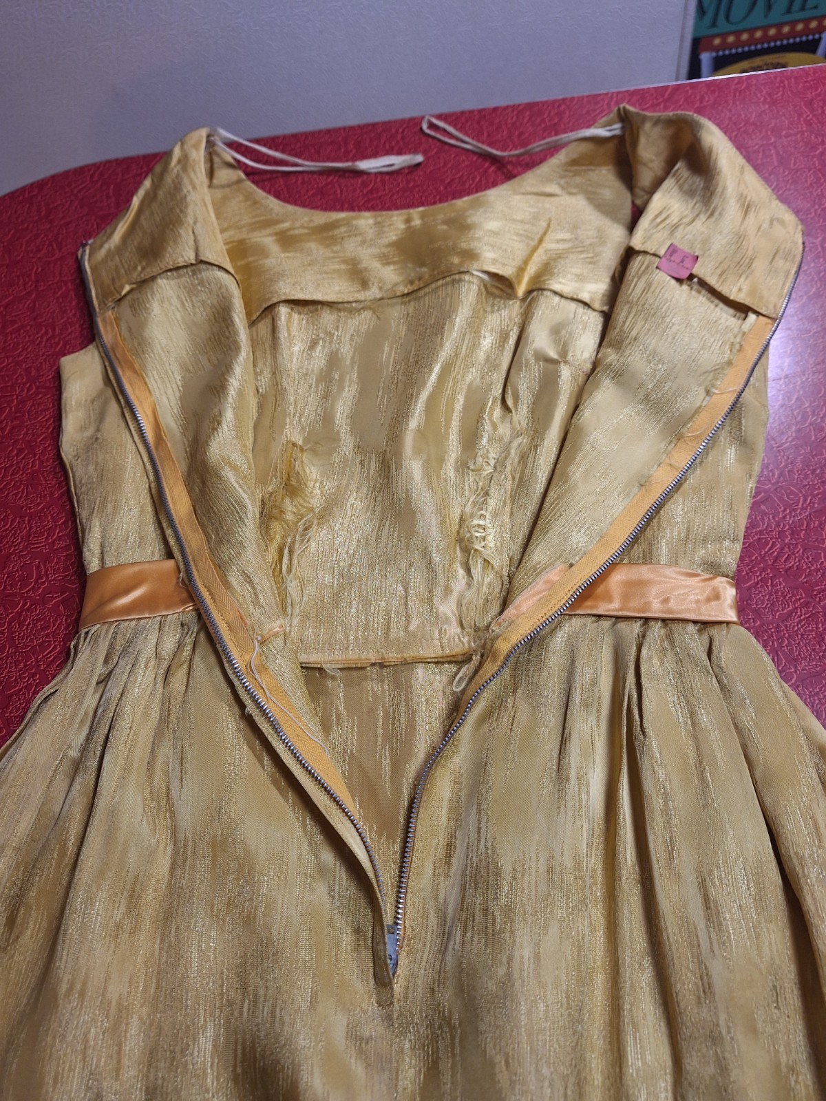 True VTG Mid-century MOD 1960s Cocktail Party Dress Mini S/XS Yellow Gold MCM