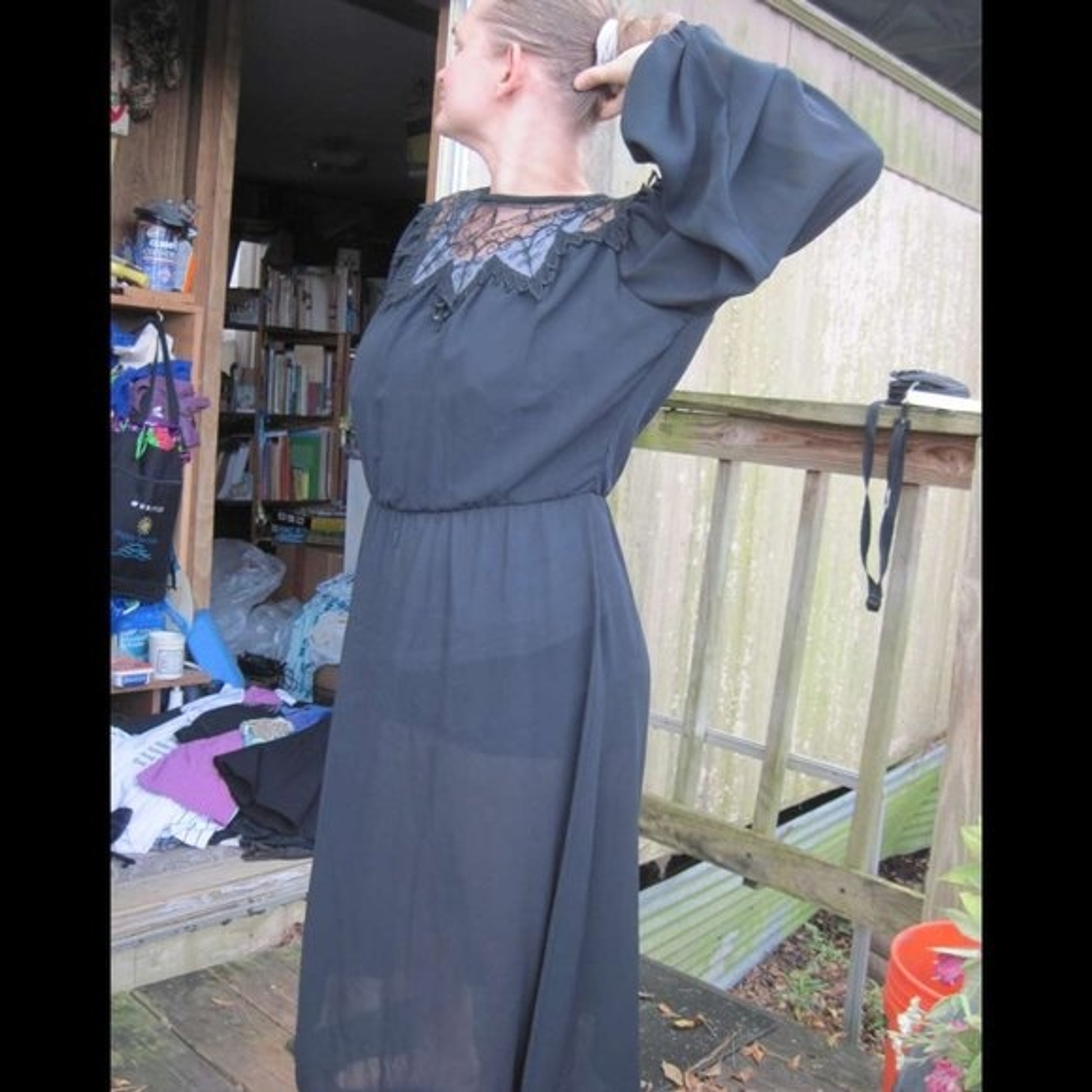 Argent Fille Ltd. Black 7 / 8 Dress Mesh Floral Neck Accent Translucent U.S.A.