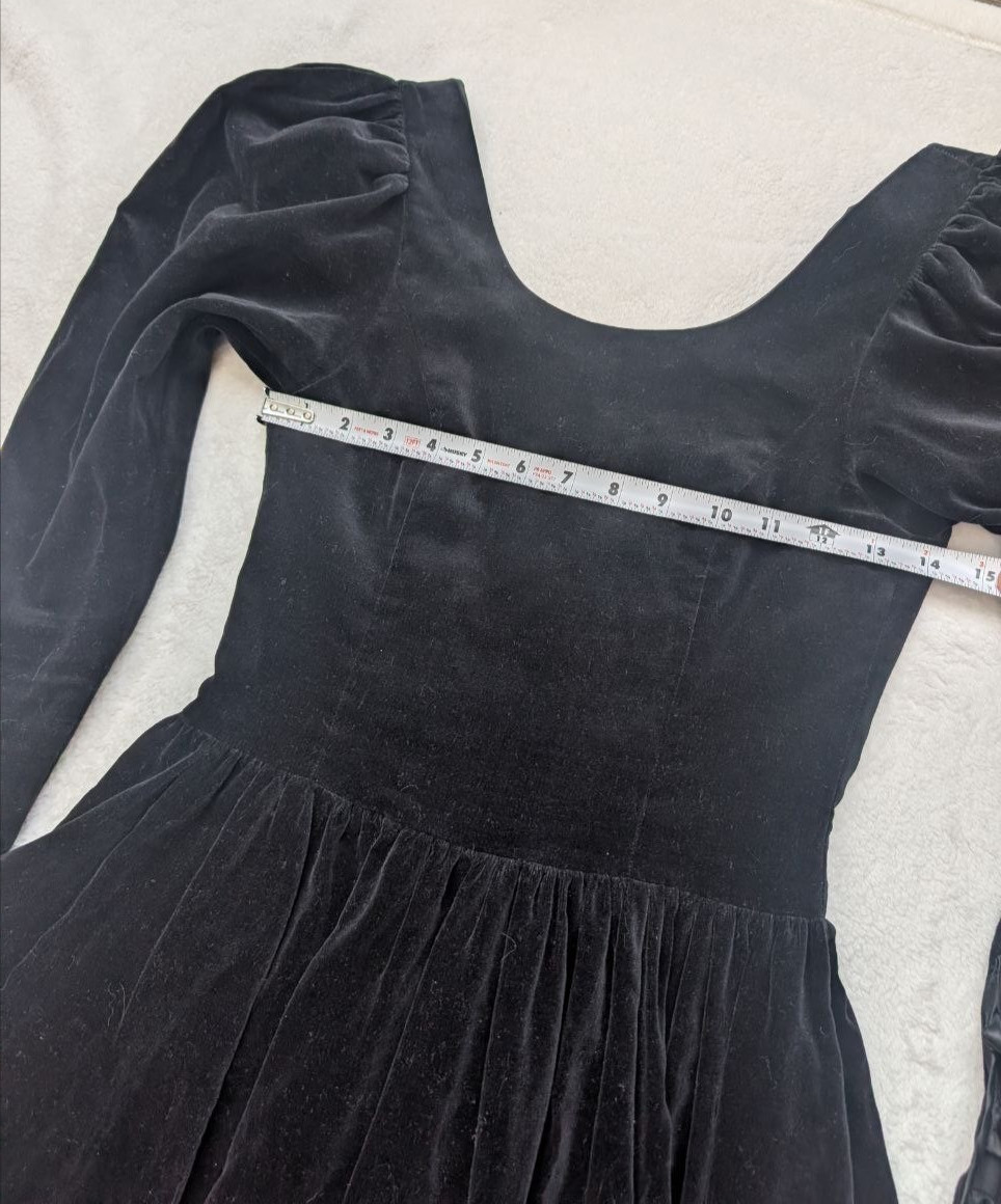 Vintage Laura Ashley Black Velvet Dress Size USA 6 / UK 8 / EUR 34