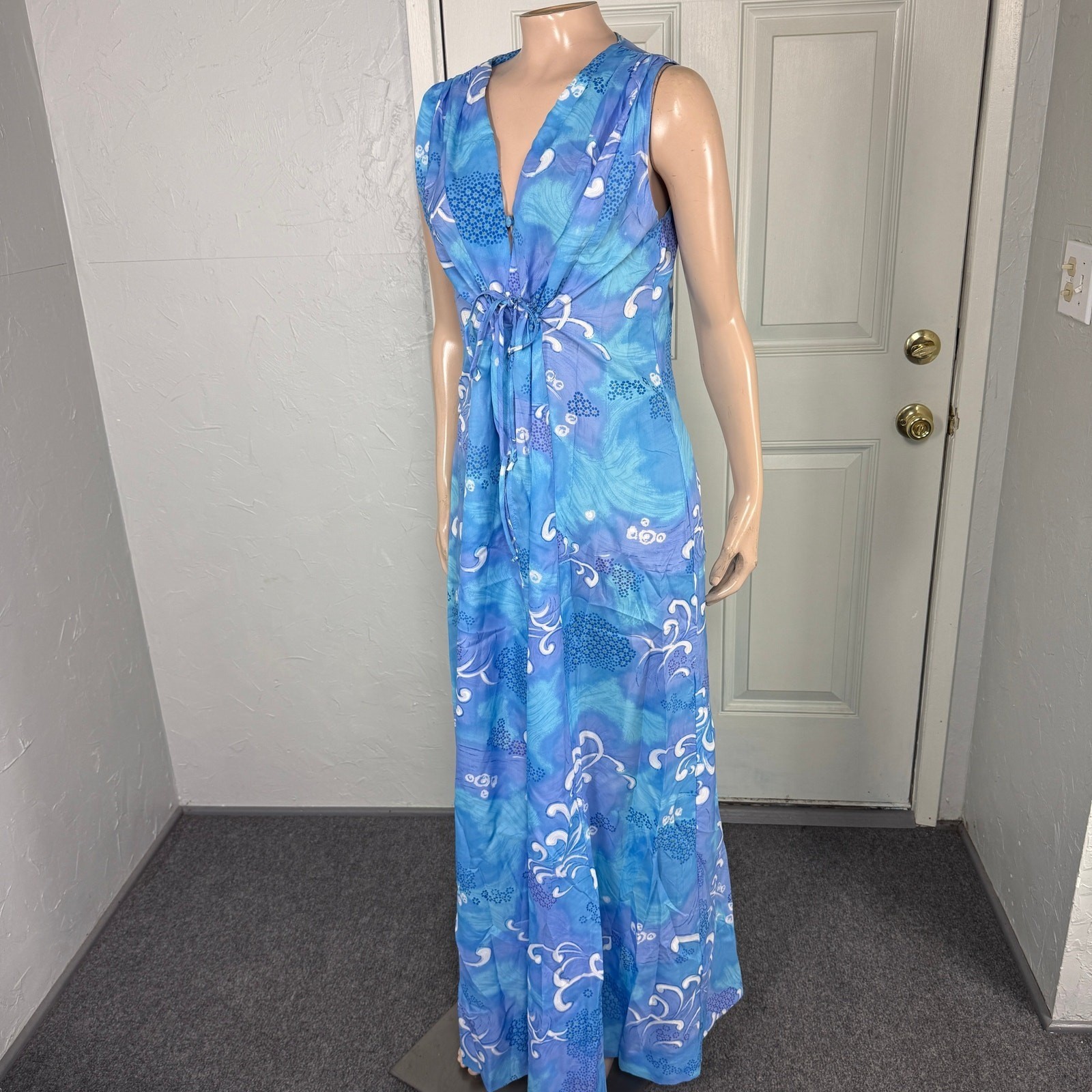 Vintage 70s Sun Fashions Hawaii Women’s Dress 12 Maxi Polyester Floral E30