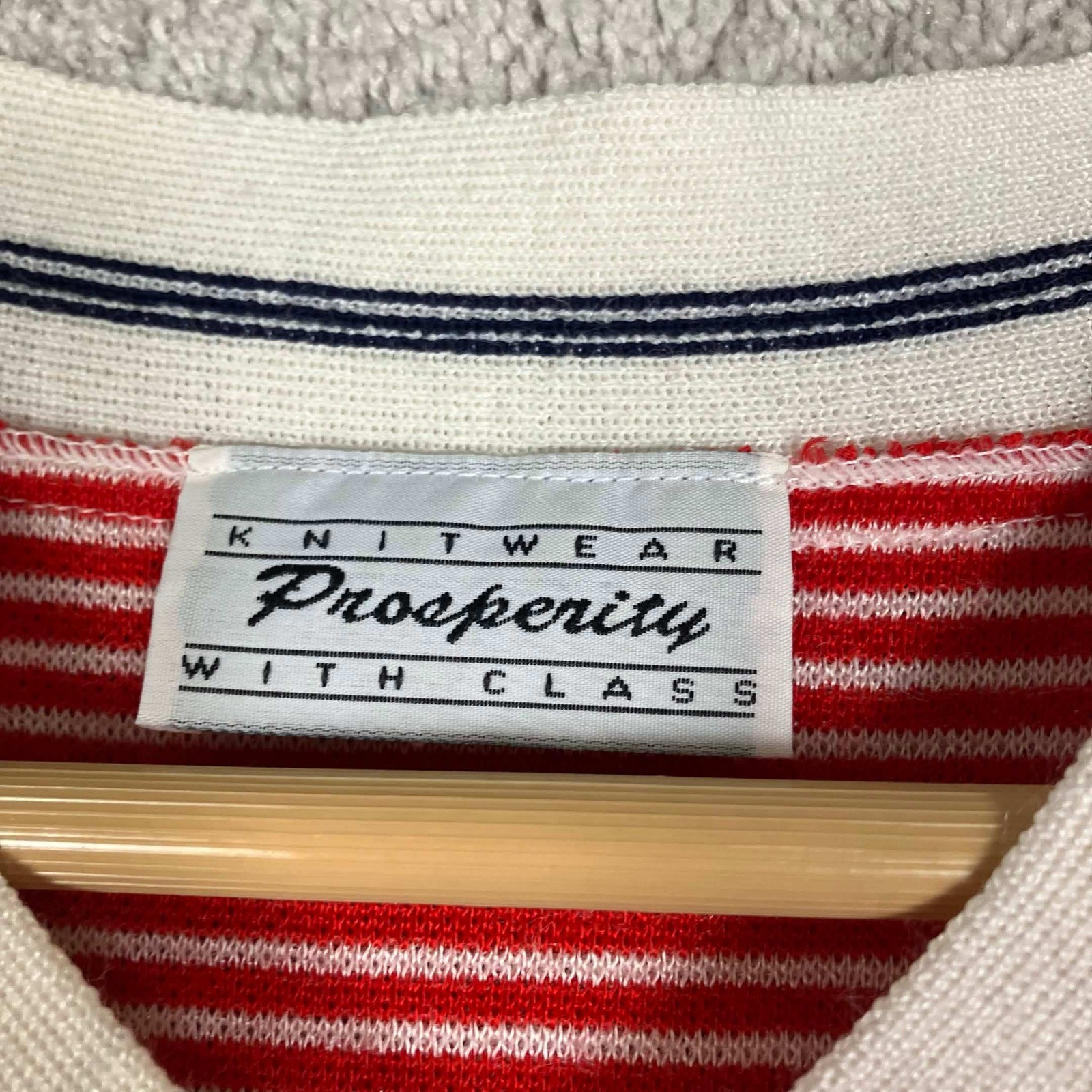 Vintage 80s Knit V-Neck Nautical Red White Striped Short Sleeve Sweater Retro