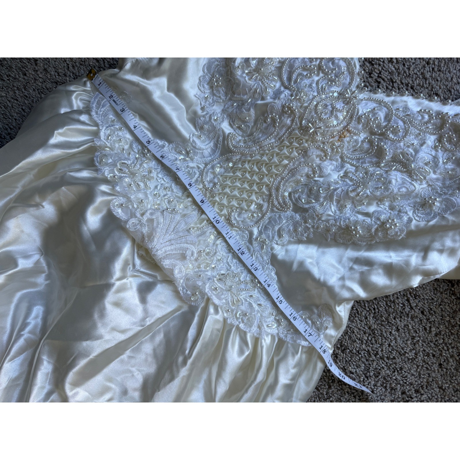 Vintage Ivory Satin Beaded bride Wedding Dress Long Sleeve Train 80s XL