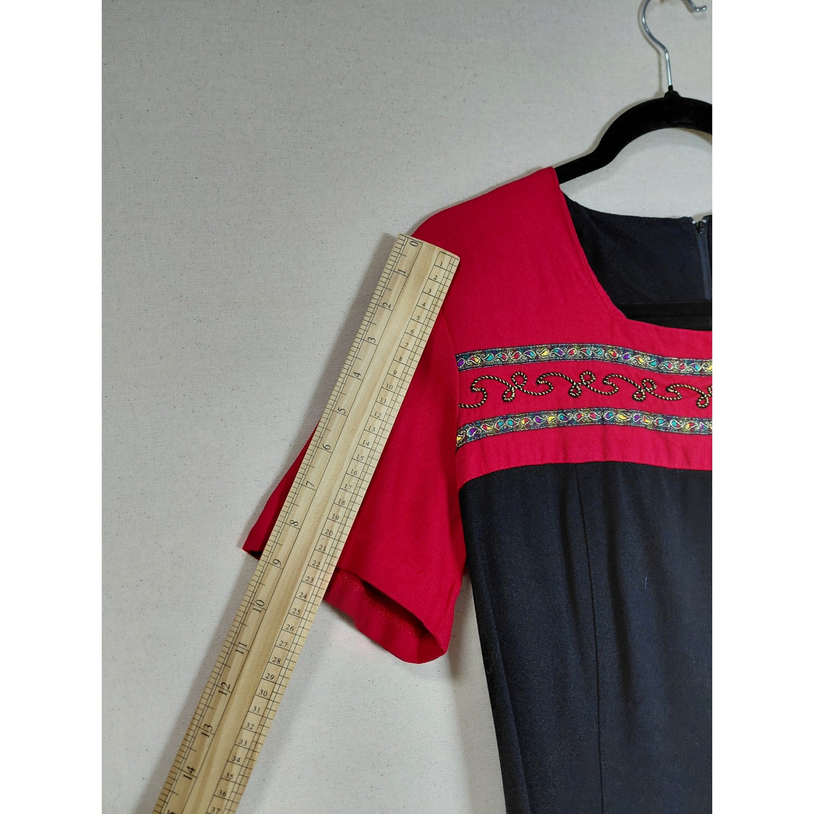 Vintage Betsy’s Things Made in USA Embroidered Shift Dress Women Size 11/12