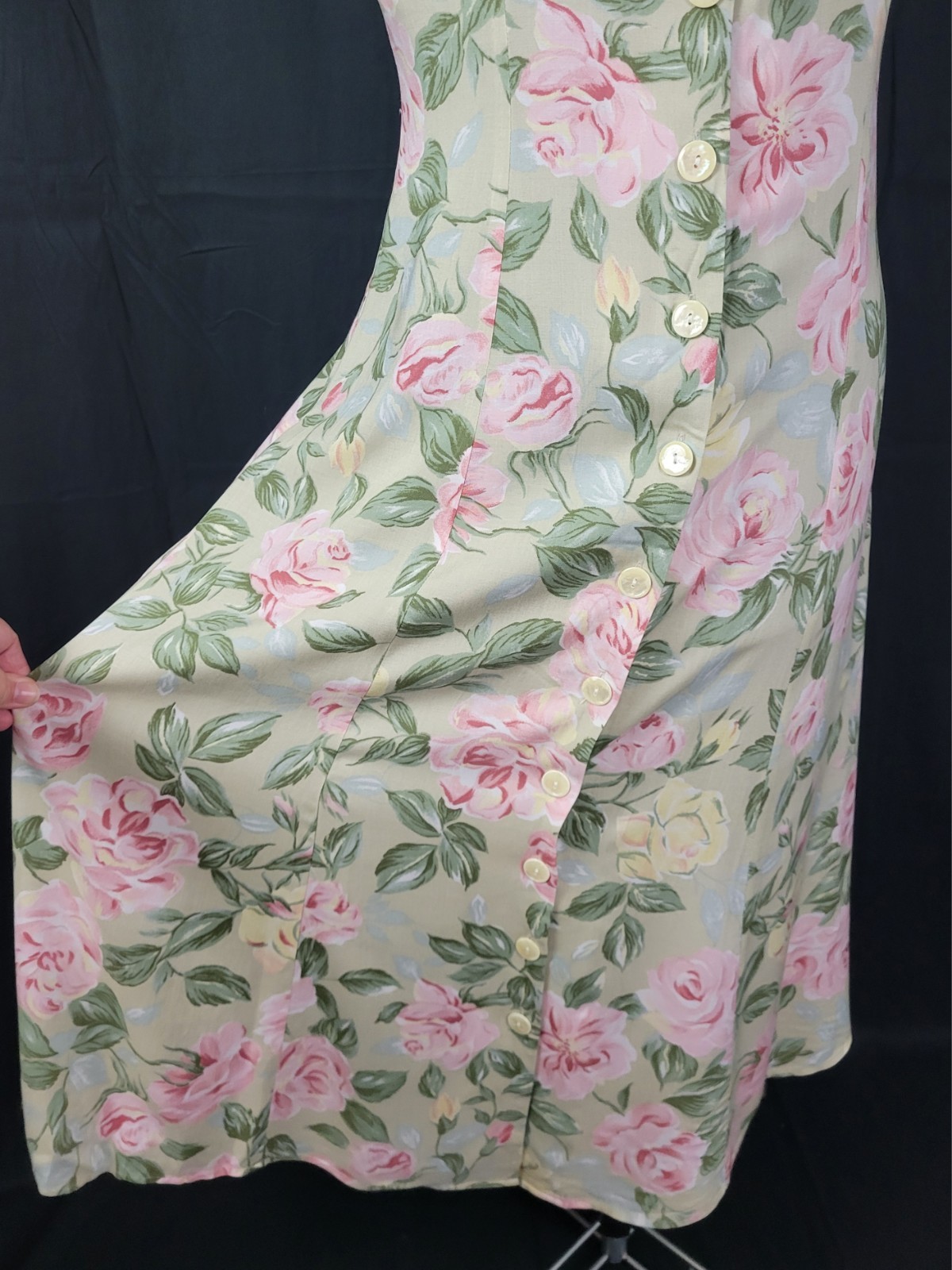Vintage Ellen Ashley Tan Fit & Flare Button Down Dress w Pastel Florals Size 8