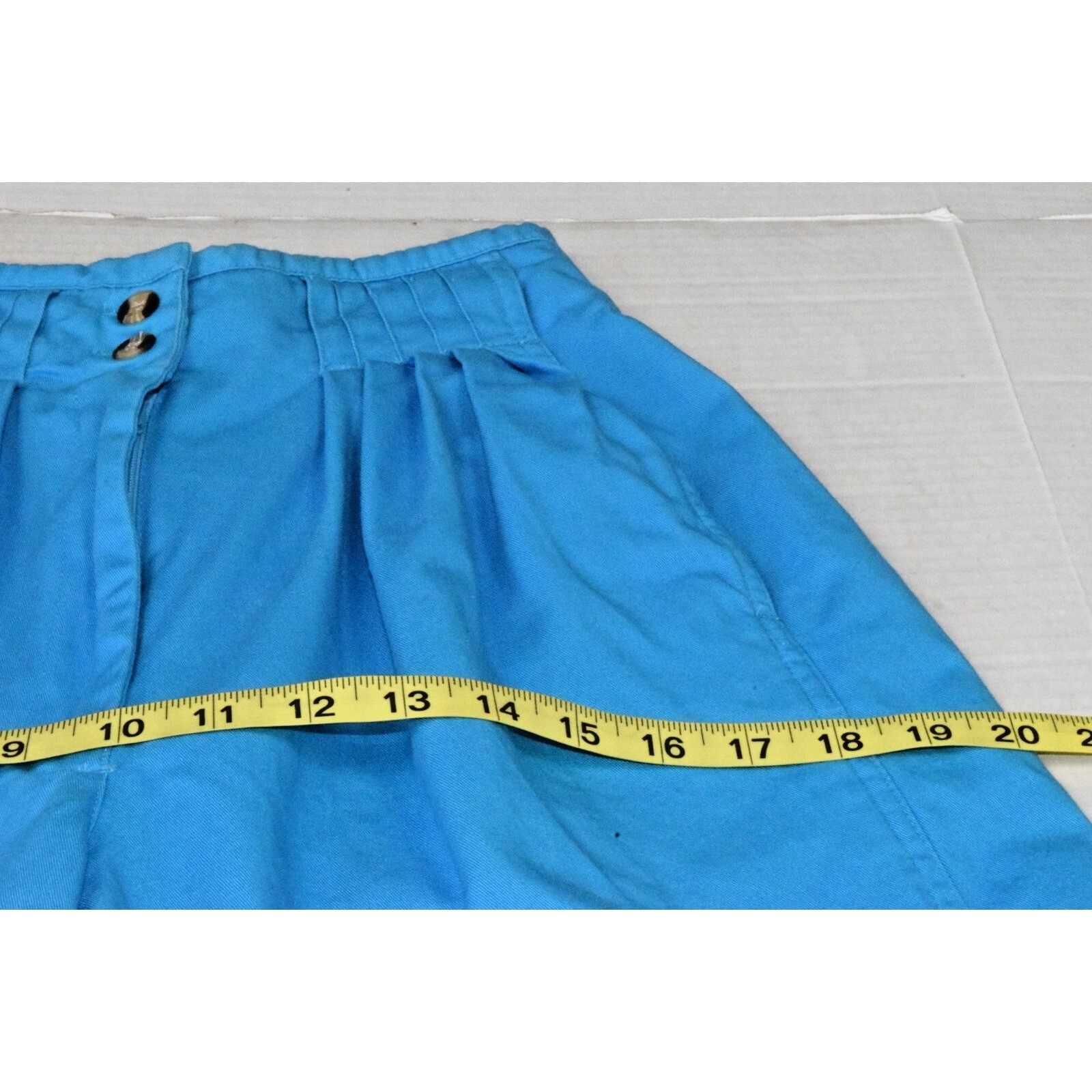 Vintage Shorts Sportables Size 6 90s Sky Blue Ultra High Waist Pleats Cotton