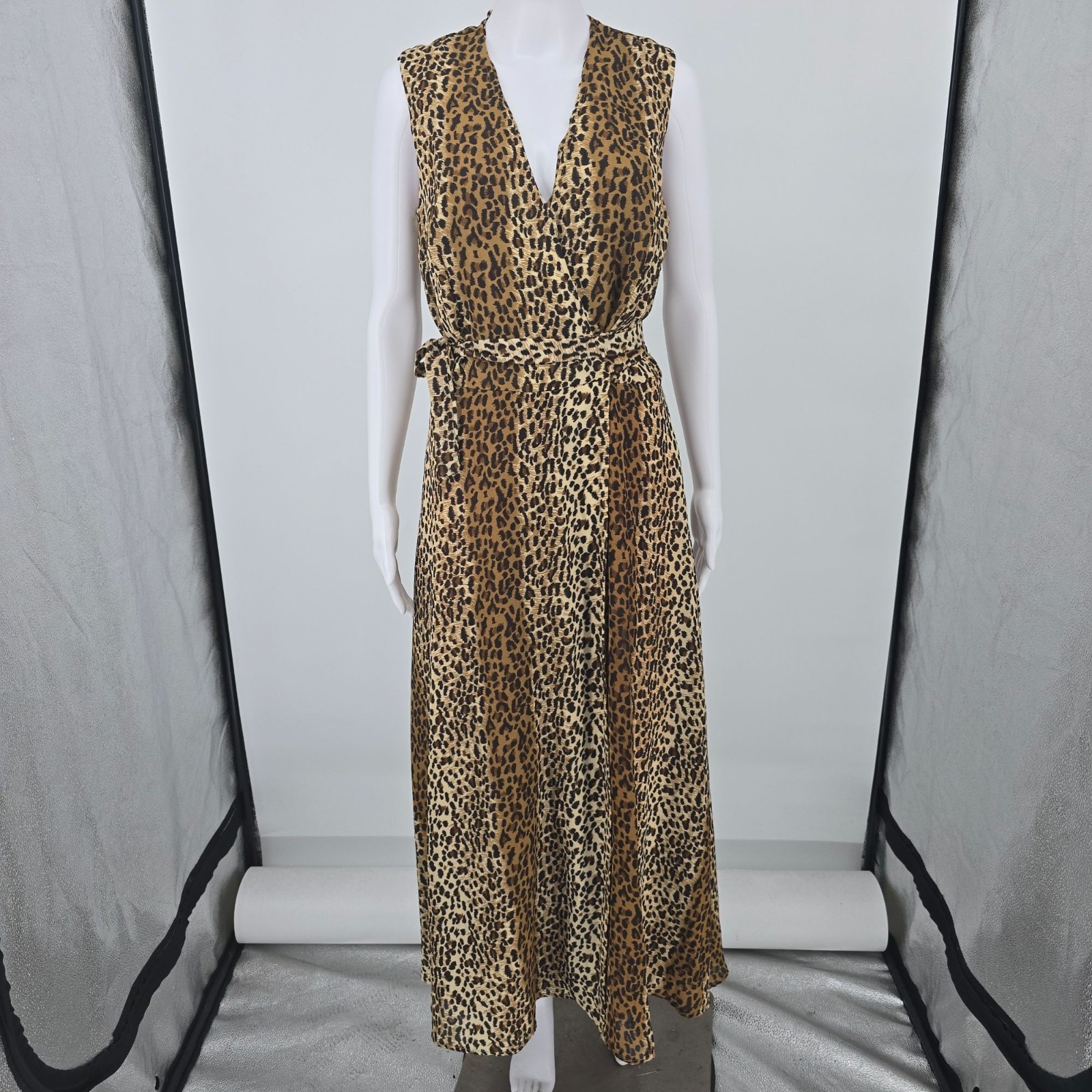 Vintage 1990s Ultra Dress New York Leopard Print Sleeveless Maxi Dress (12/L)