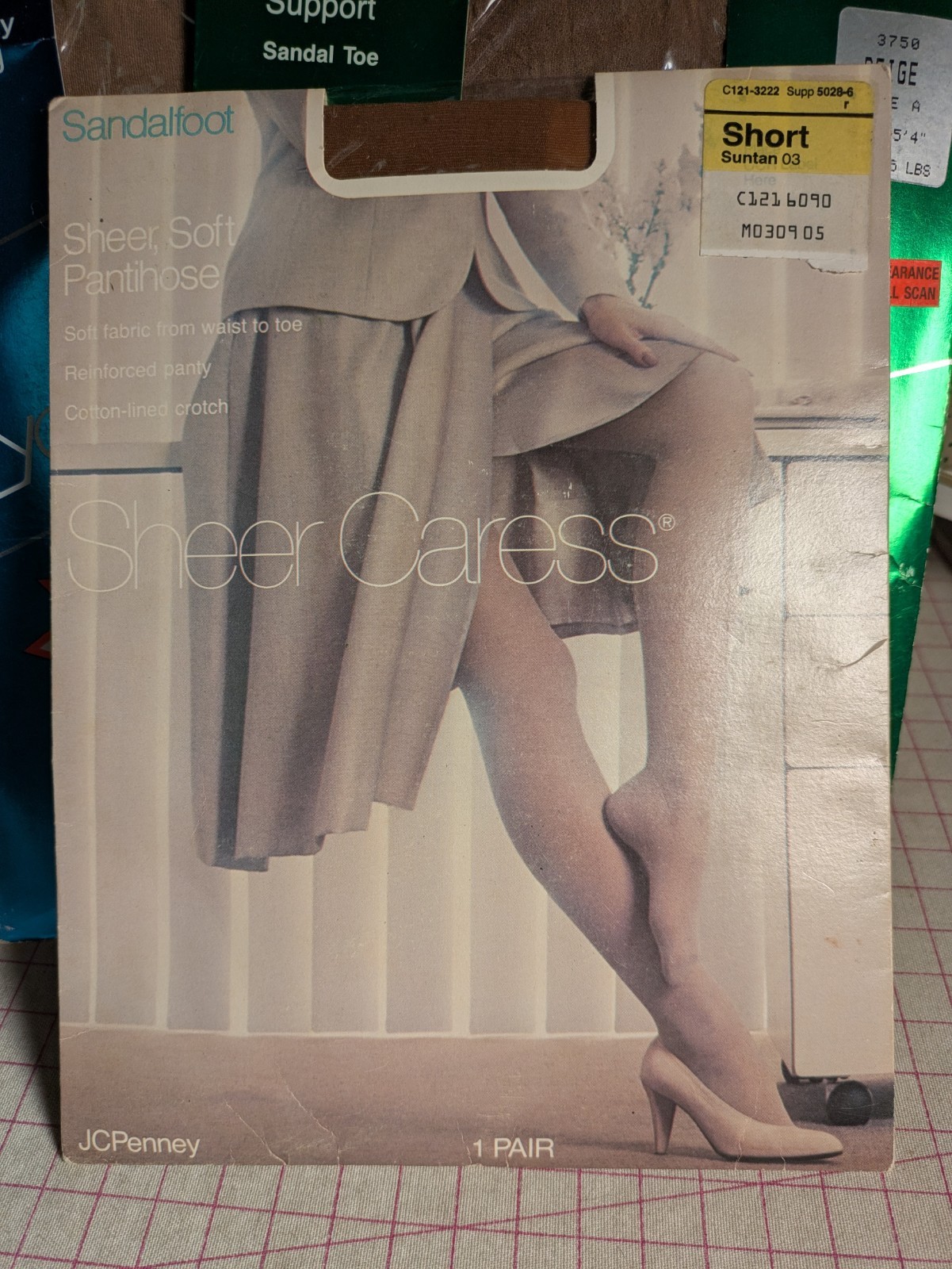 Vtg x3 Pantyhose JCPenney Spirit Lycra Control Sandalfoot Beige Sz A Short Sheer