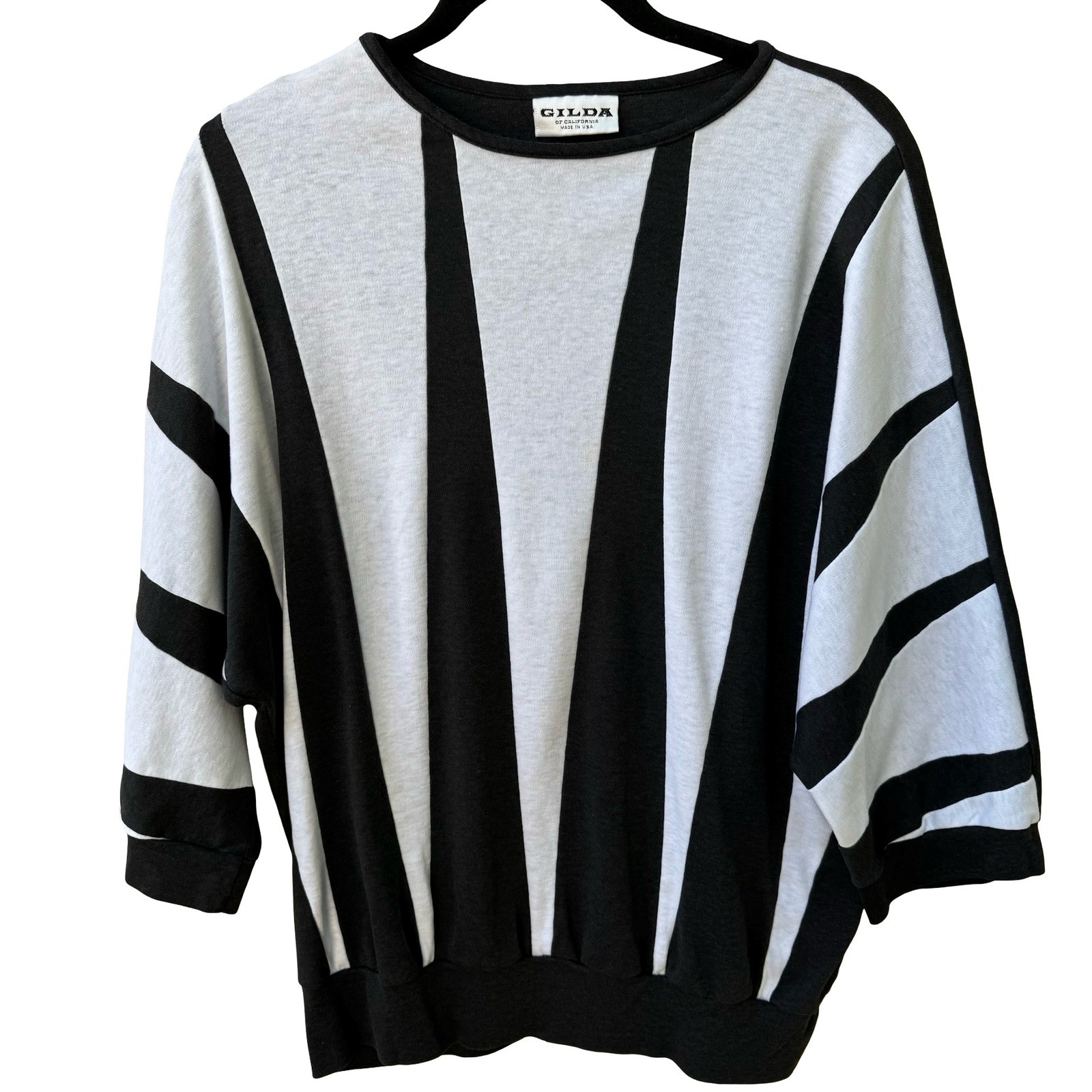 Gilda of California Vintage 80s Mod Minimalist Dolman Sleeve Sunburst Knit Top