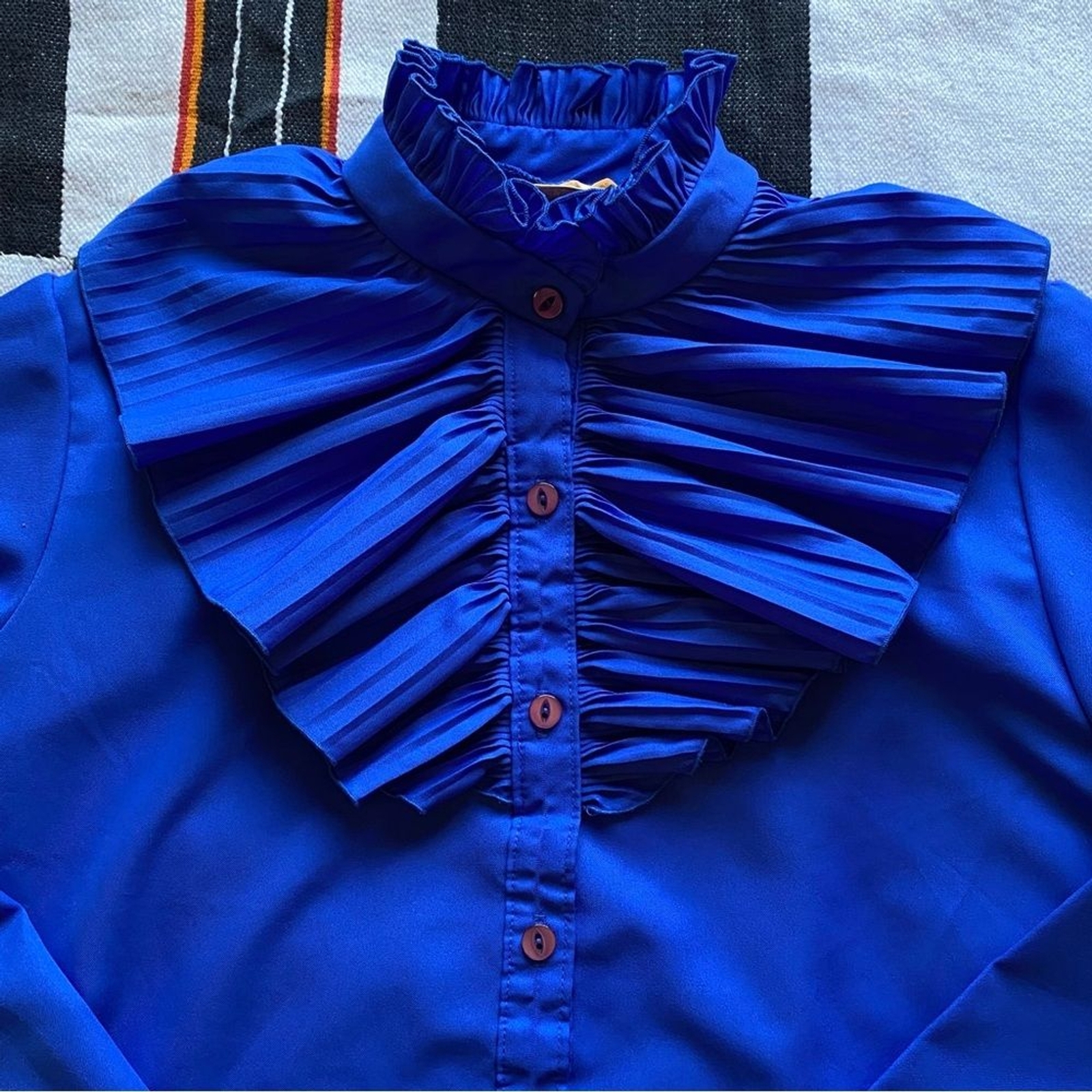Vintage Shirley of Atlanta poly Royal Blue Ruffled button up blouse. USA. Med.
