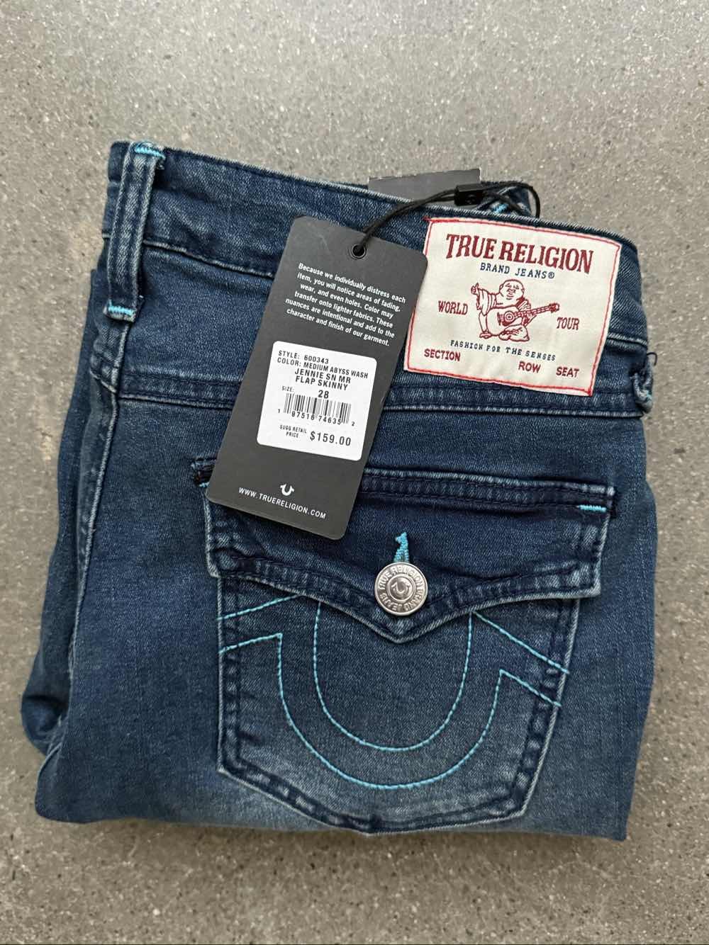 True Religion Jennie Curvy Mid Rise Skinny Flap Jeans Size 28 MSRP $159.00