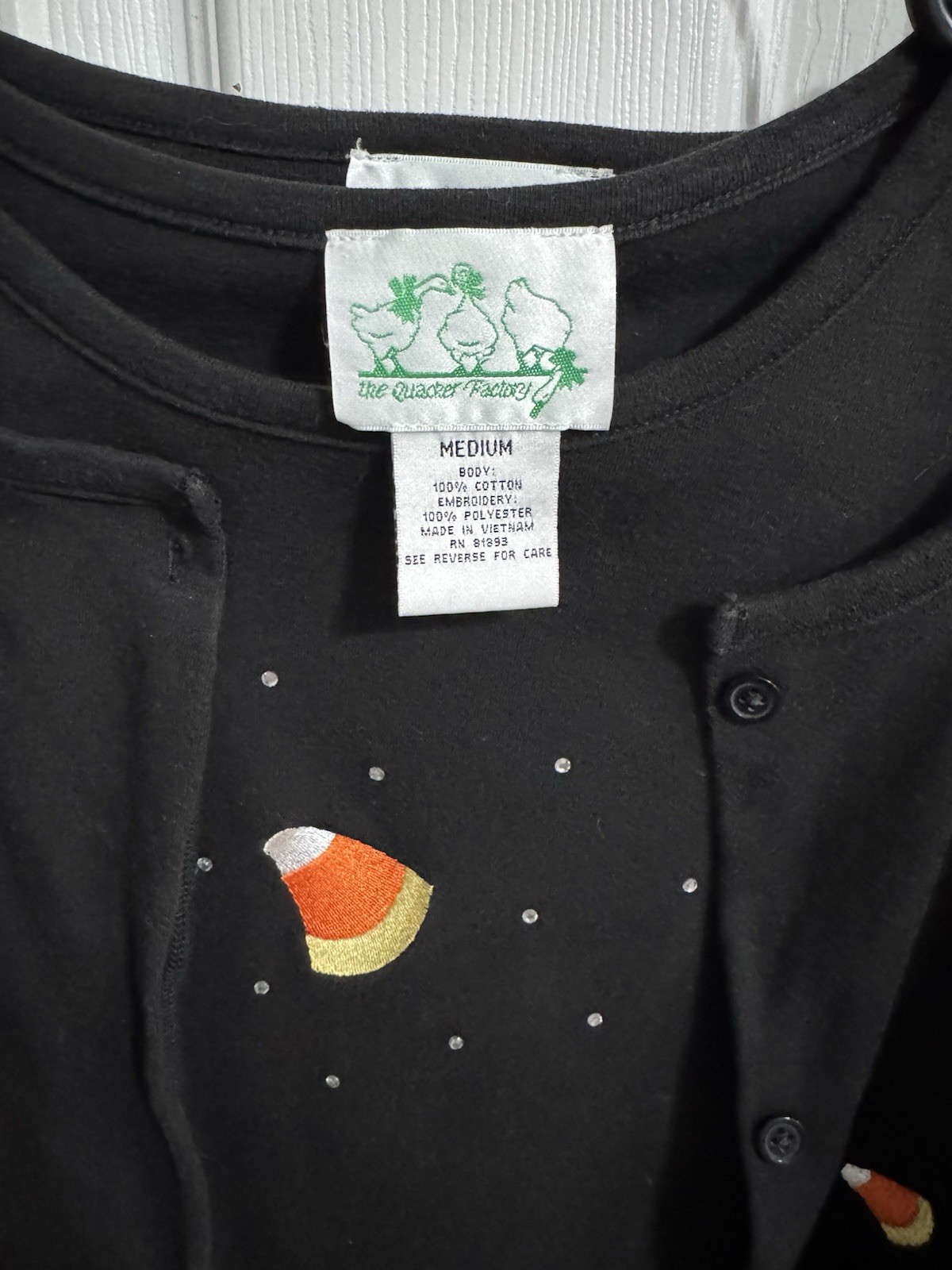 Vtg. Quaker Factory Women’s Medium 2-peice Halloween Candy Corn Embroidery Se