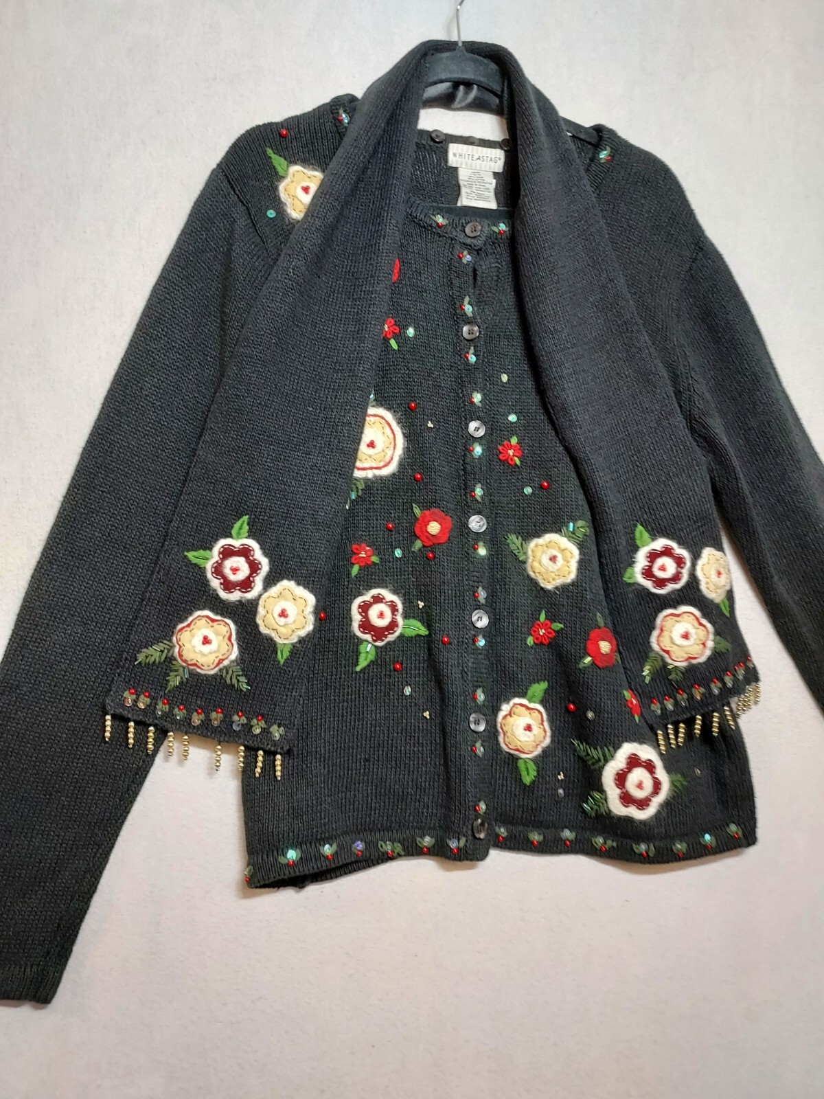 VTG Granny Core Sweater & SCARF Sz L White Stag Flowers Beaded Fringe Boho 2 Pc