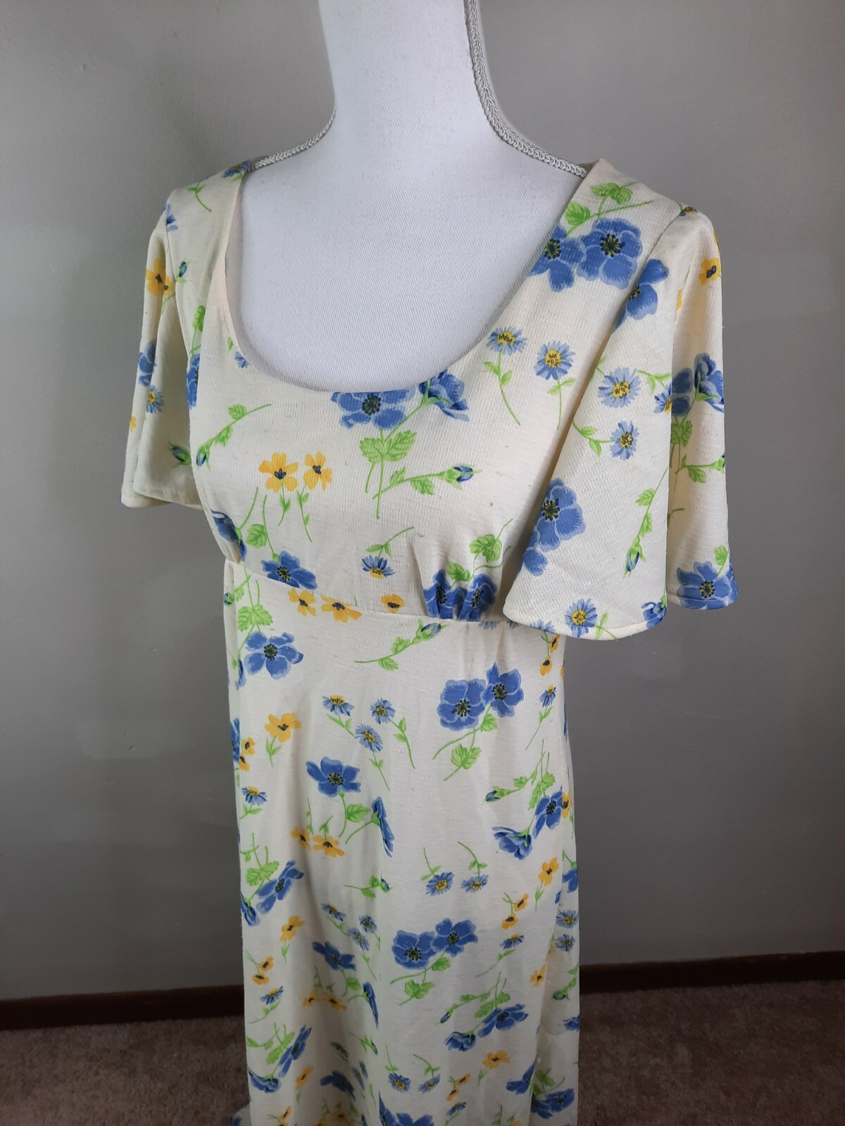 Vintage 70s Maxi Dress Cottagecore Floral Dress Flutter Empire M / L 12 /14