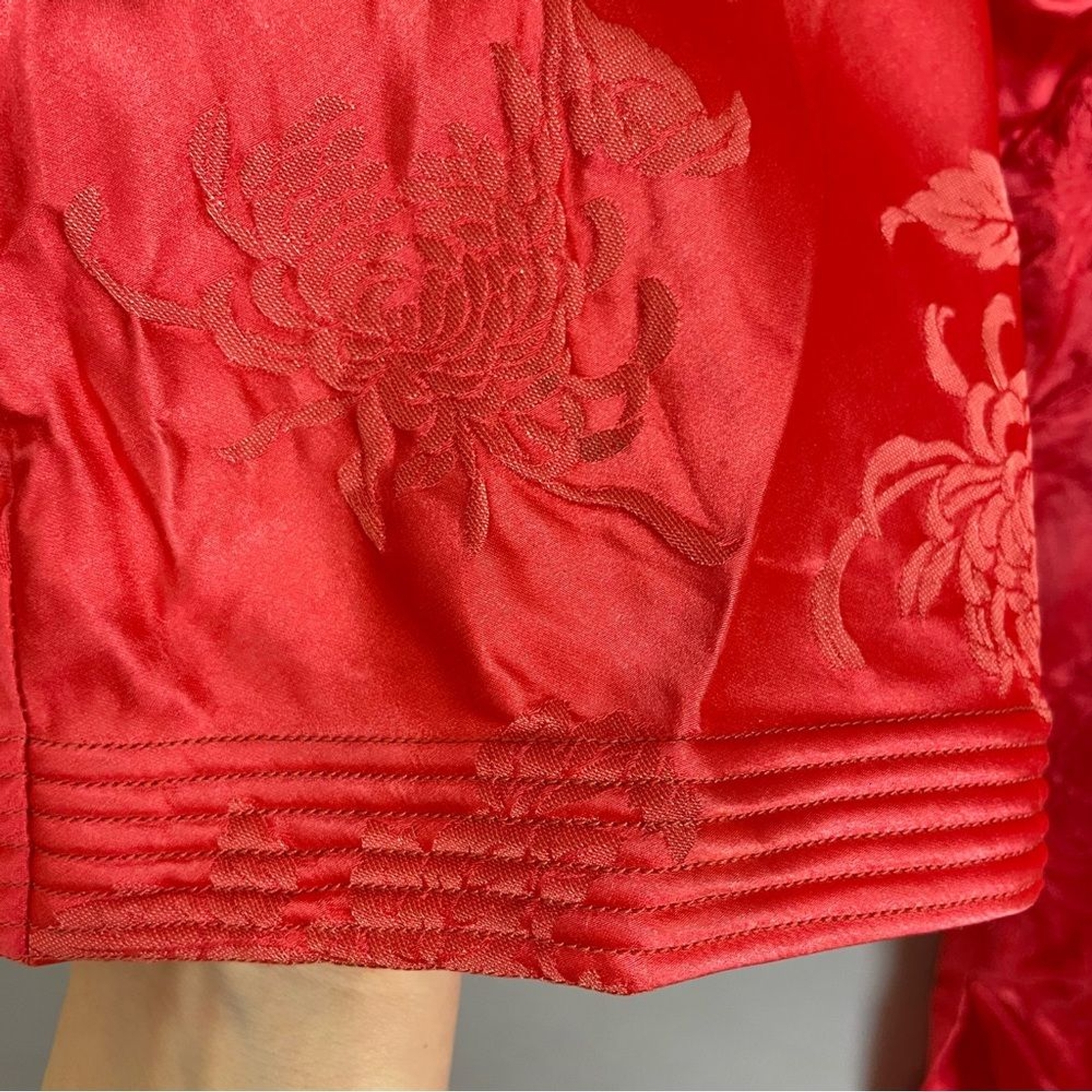 Vintage 1950s Dynasty Jacket Frog Closures Reddish Mandarin Collar Hong Kong