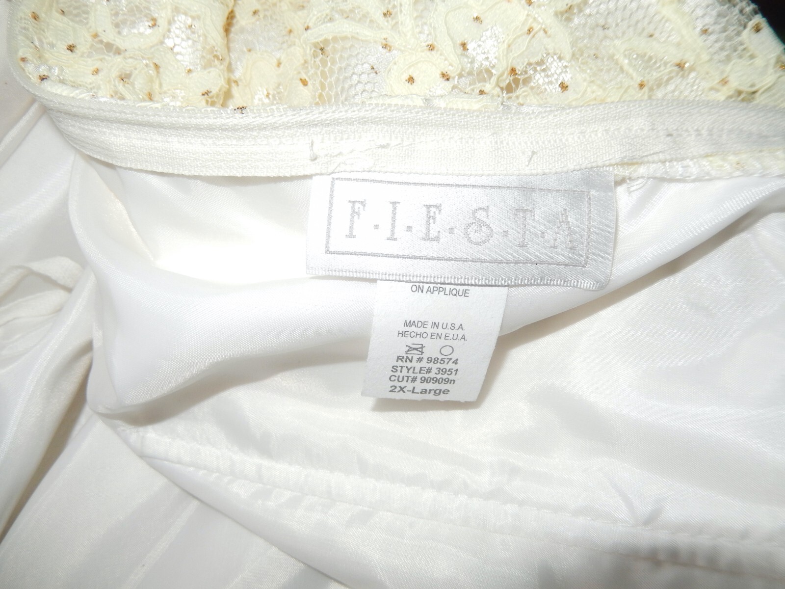 Vintage 90’s Y2K Ivory White Satin Lace Gold Glitter Prom Slip Gown Dress