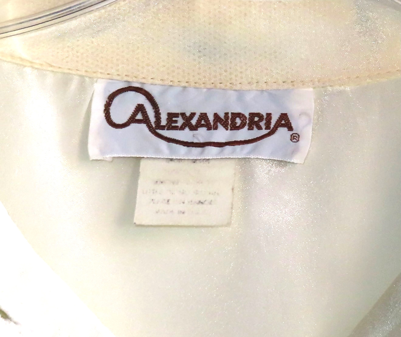 Vtg Women’s Alexandria Polyester Long-Sleeve Pleat-Front Tuxedo Shirt, Cream, 10