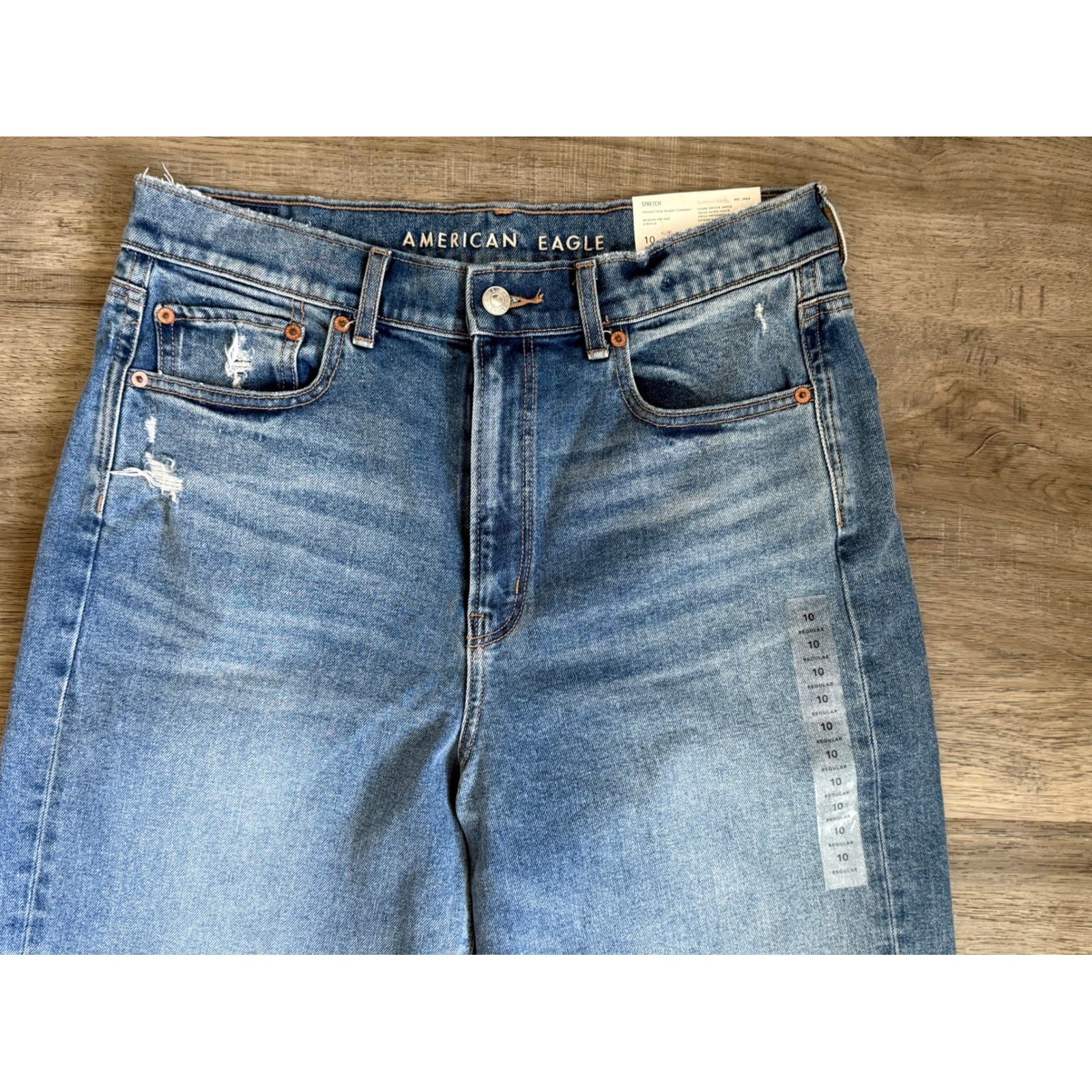 American Eagle Highest Rise Baggy Straight Jeans 10 NWT Medium Wash 90s