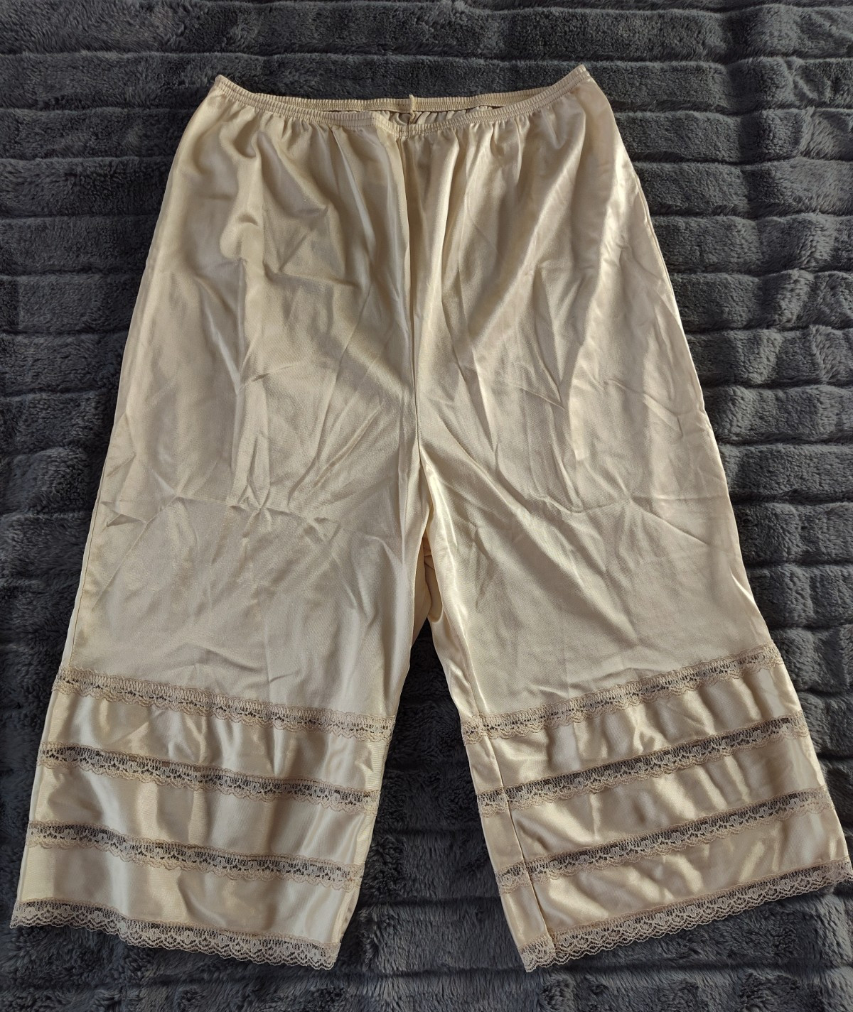 Vintage ADONNA Beige Pettipants Bloomers Panties Shorts Lingerie Size M
