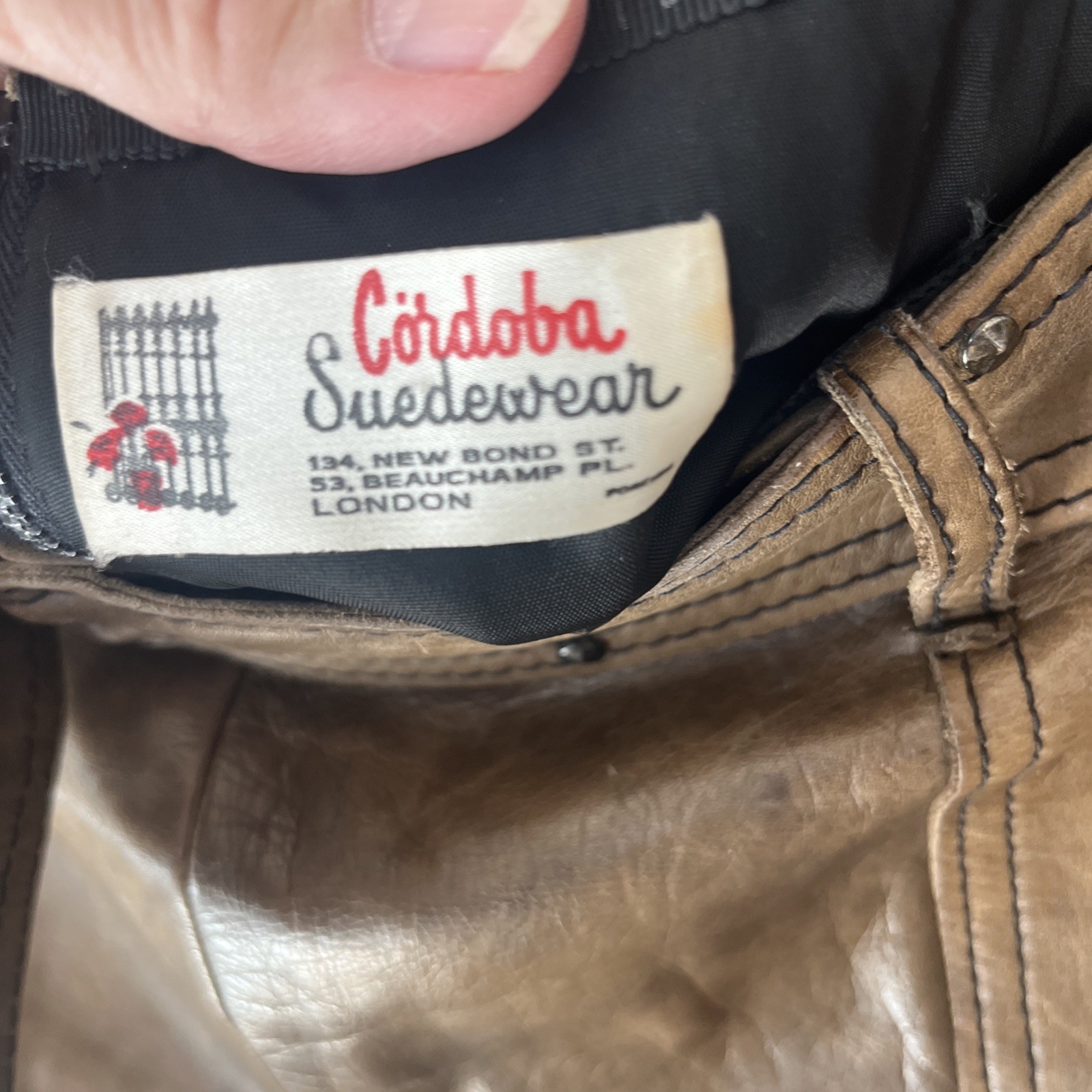 Vintage 60’s Beatle Vibe Women’s Leather Mini Skirt. Size 6 To 8 Cordoba London