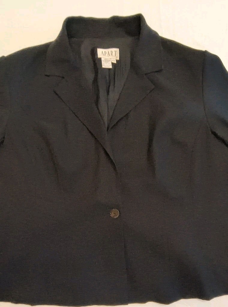 Apart Impressions Black Open 1 Button Size 16W Long Sleeve Vintage