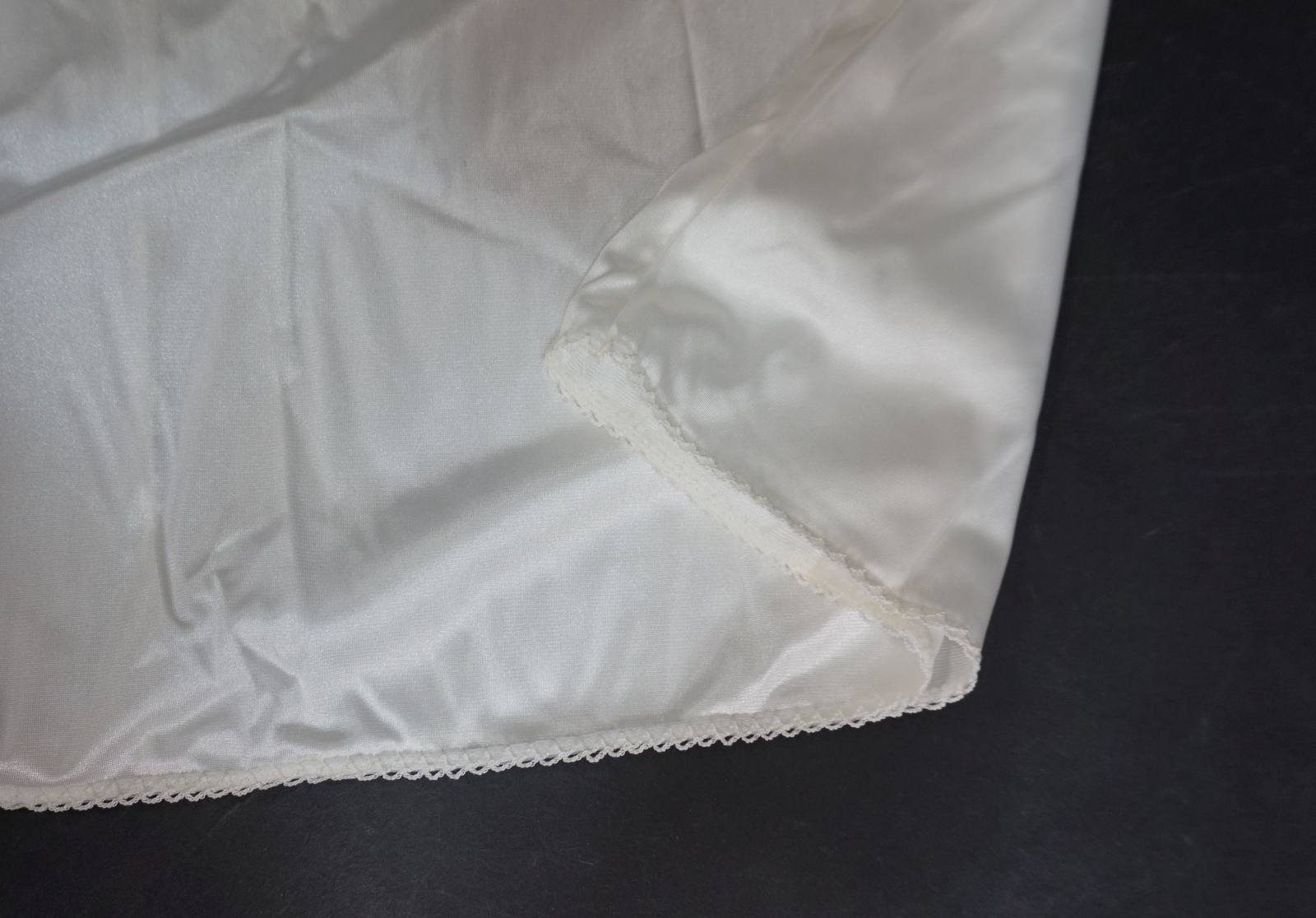 True Vintage Valisere Lingerie Paris Womens Underskirt Underwear Blanc Size 40