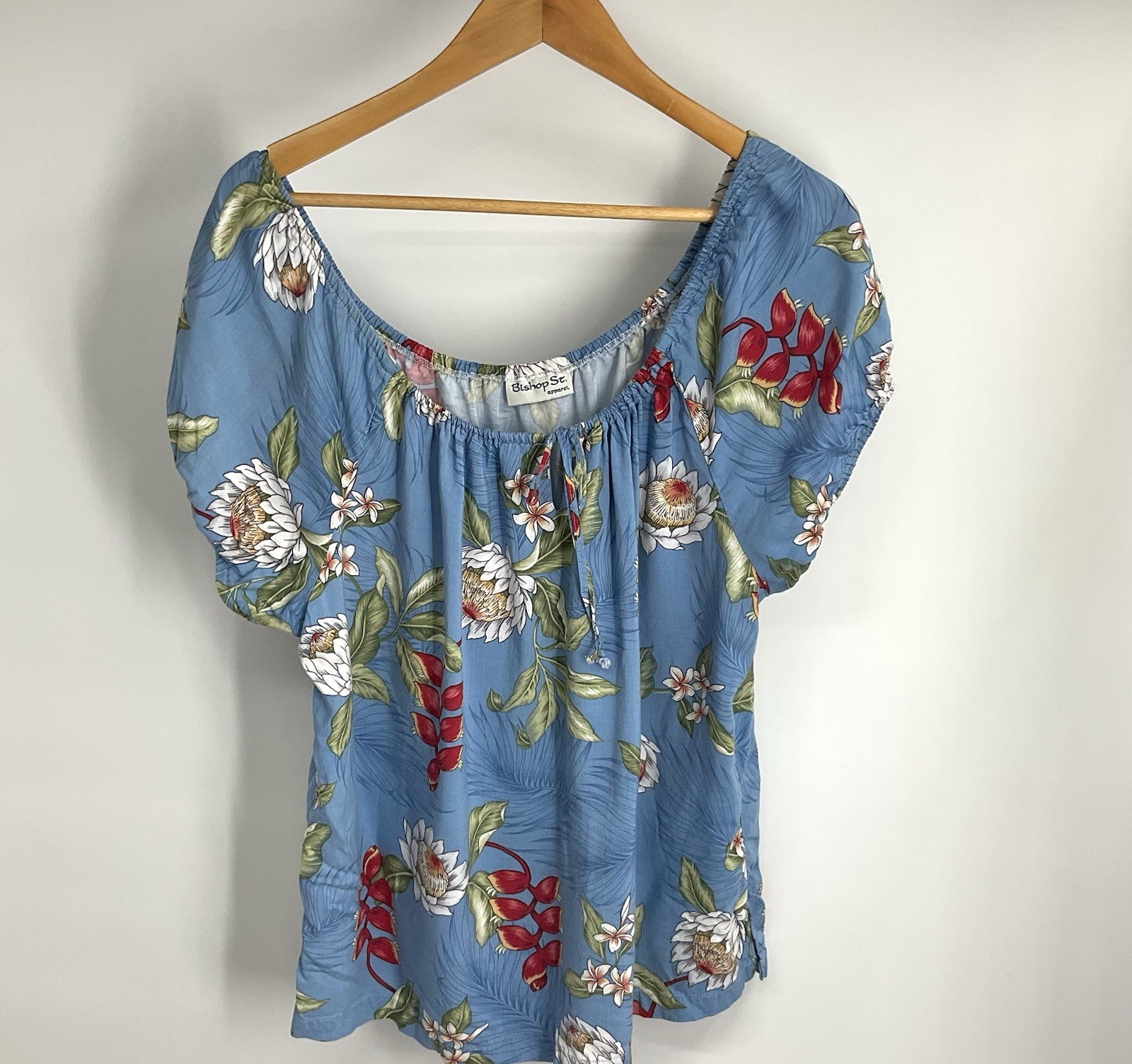Vintage Bishop St. Hawaiian Aloha Blouse Top Cottagecore Tropical
