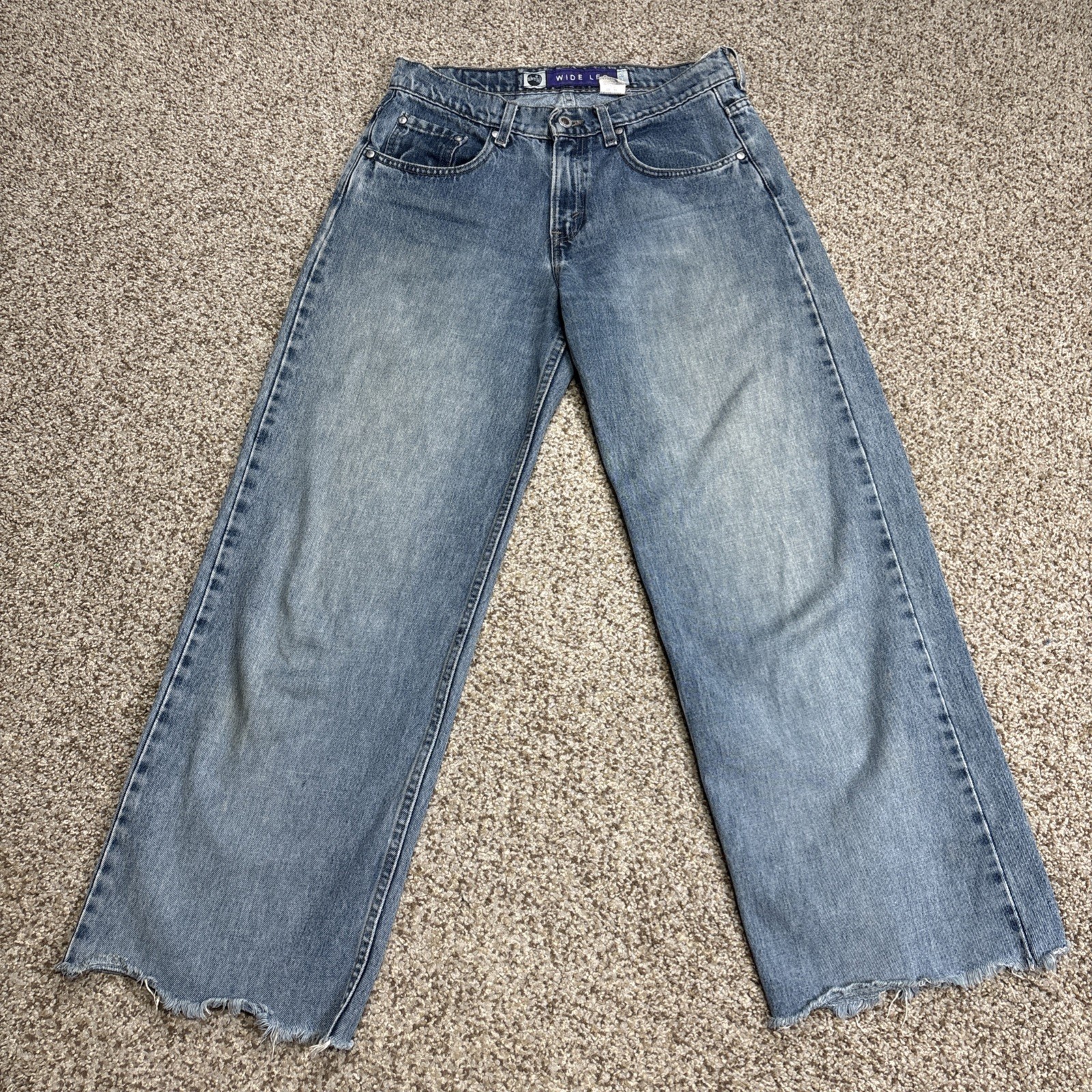 Vtg Levis SilverTab Wide Leg Denim Jeans Women Made in USA 9/10 Fits 30 X 29
