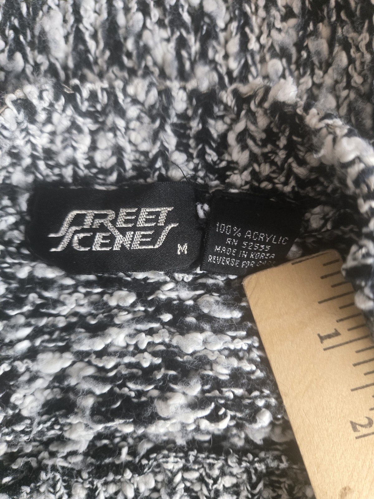 Vintage 90s Street Scenes Sweater Chunky Ladies Medium Loose Knit Black White