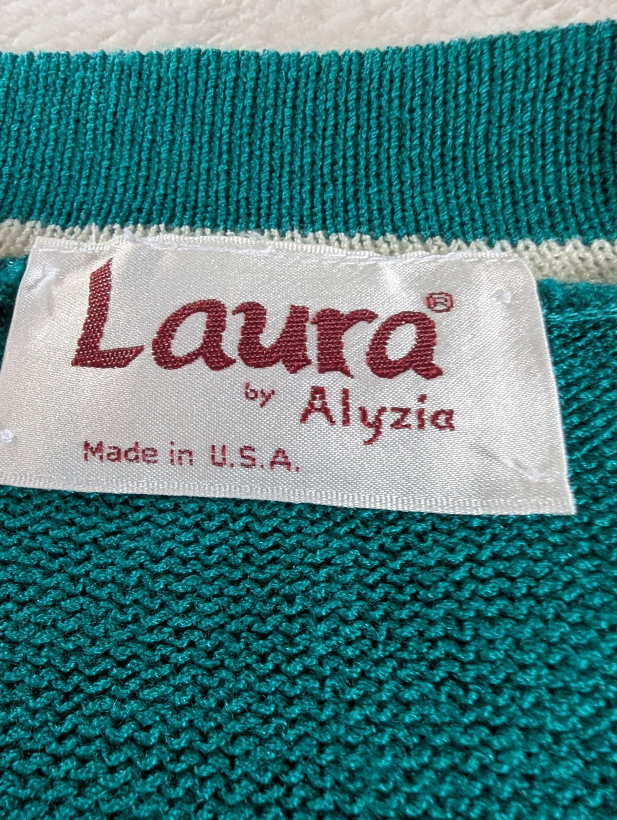 VTG Laura by Alyzia Teal & White V Neck Cardigan Women’s Sz S Made In the USA